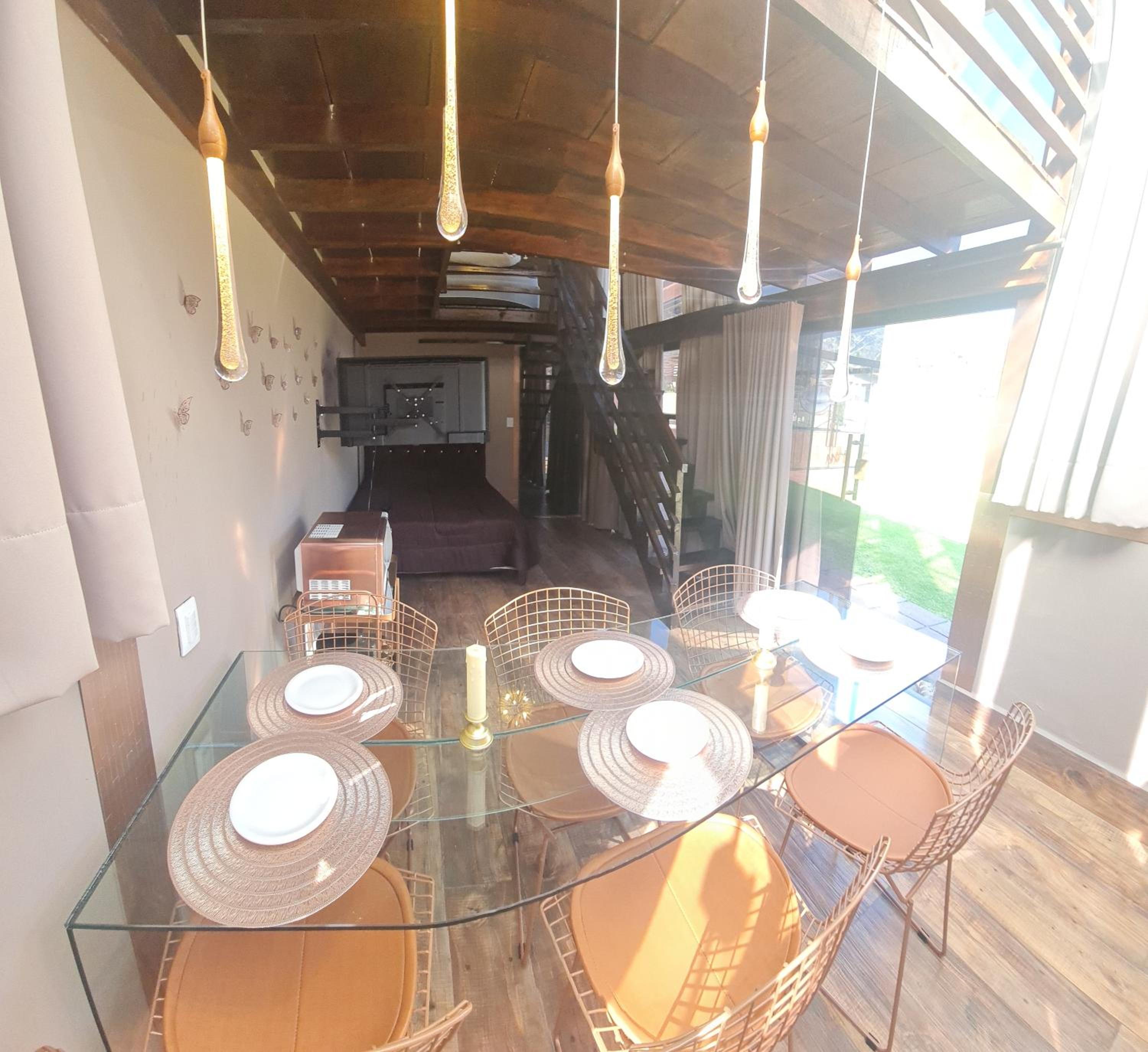 LOFT DE VIDRO ao lado do ANIMÁLIA PARK COTIA