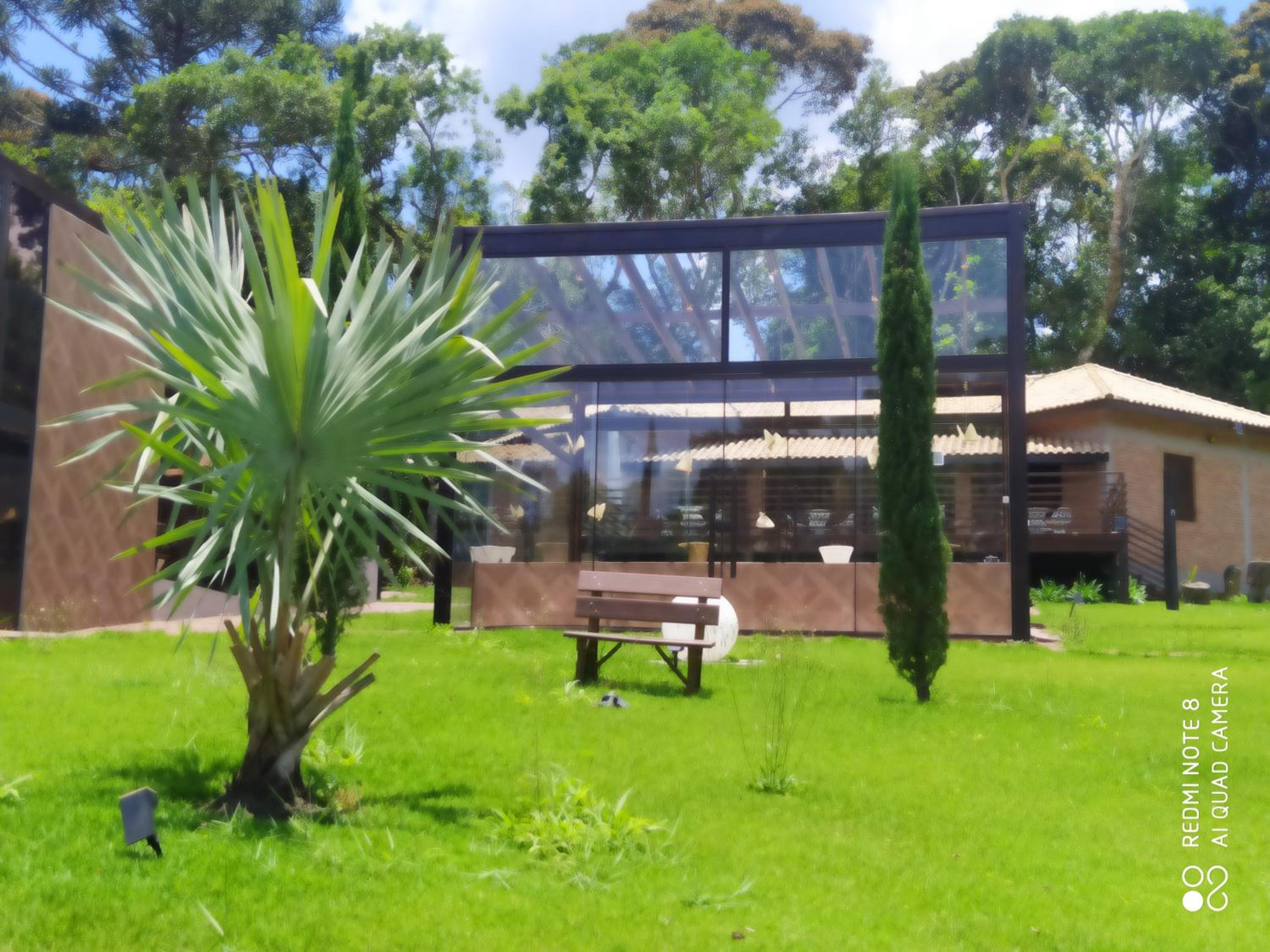 LOFT DE VIDRO ao lado do ANIMÁLIA PARK COTIA