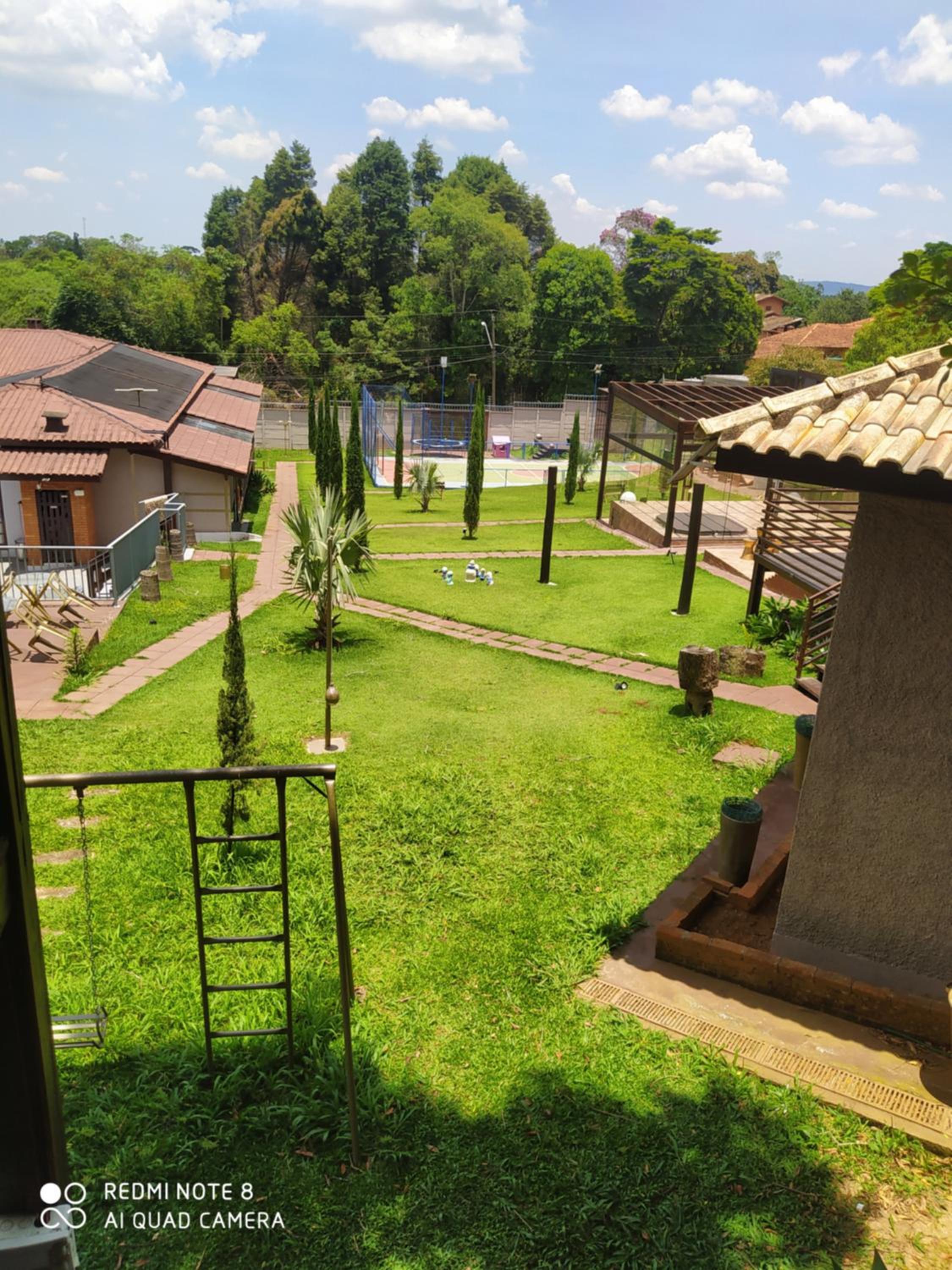 LOFT DE VIDRO ao lado do ANIMÁLIA PARK COTIA