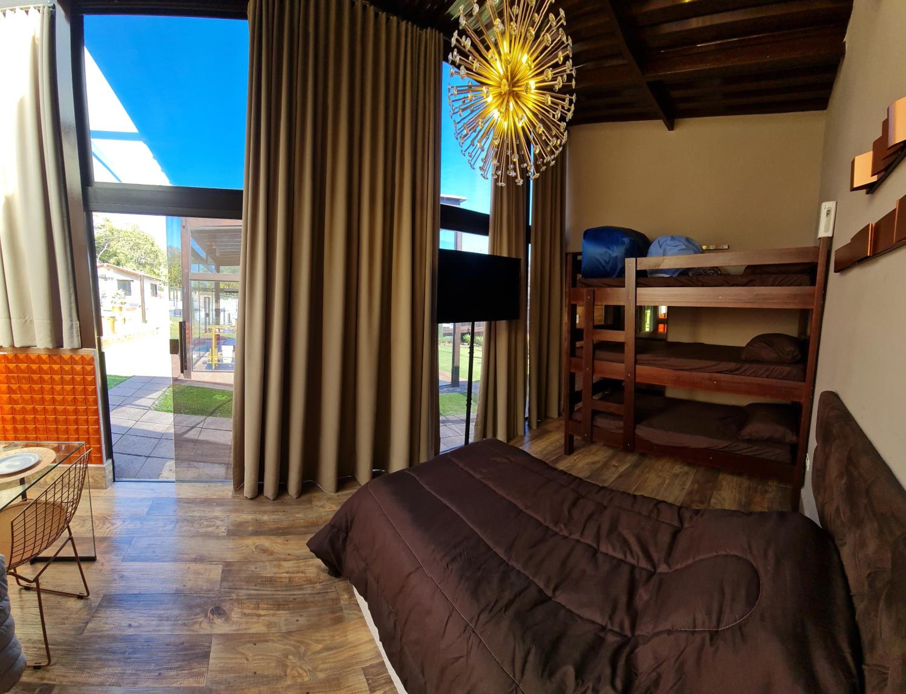 LOFT DE VIDRO ao lado do ANIMÁLIA PARK COTIA