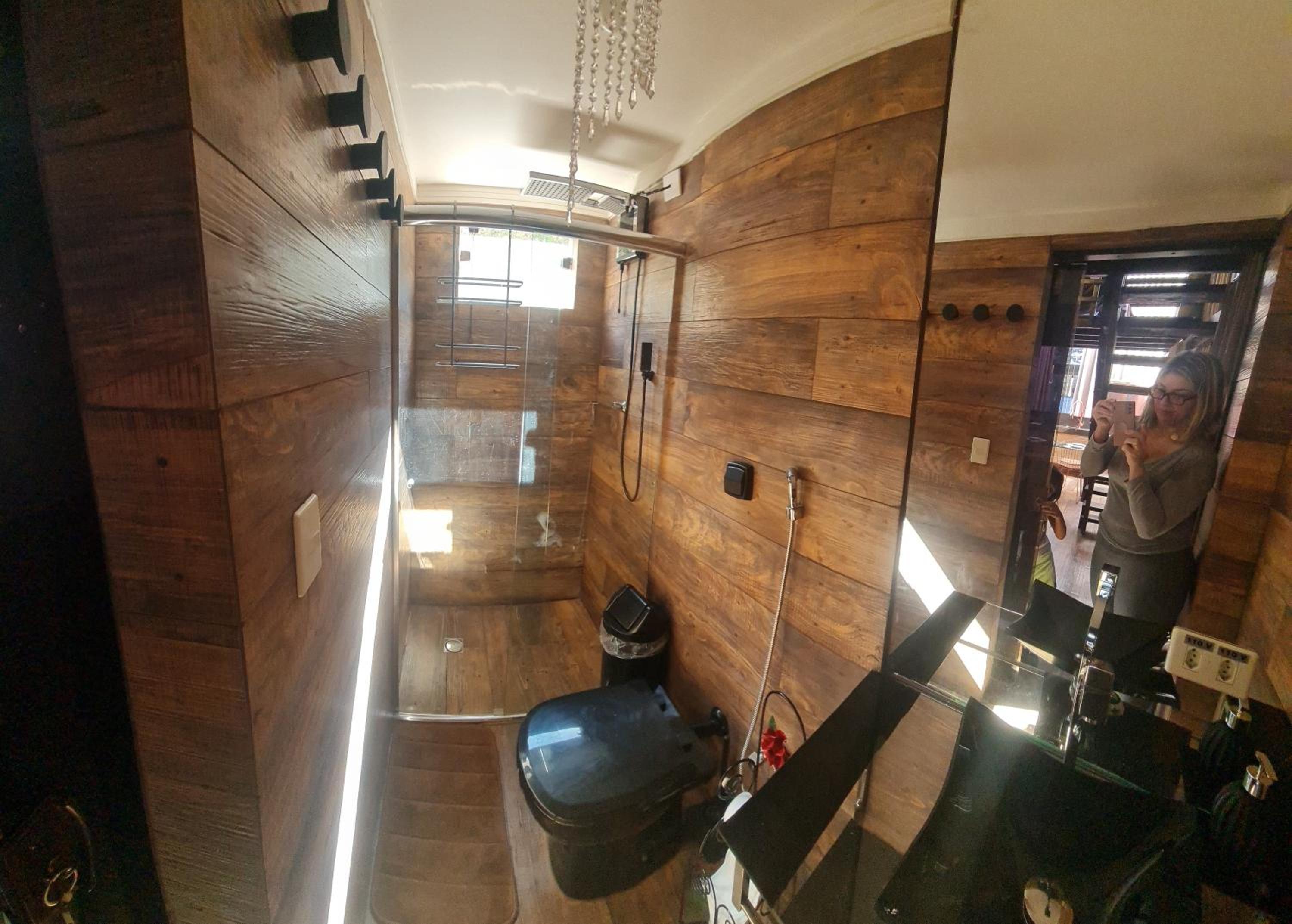 LOFT DE VIDRO ao lado do ANIMÁLIA PARK COTIA