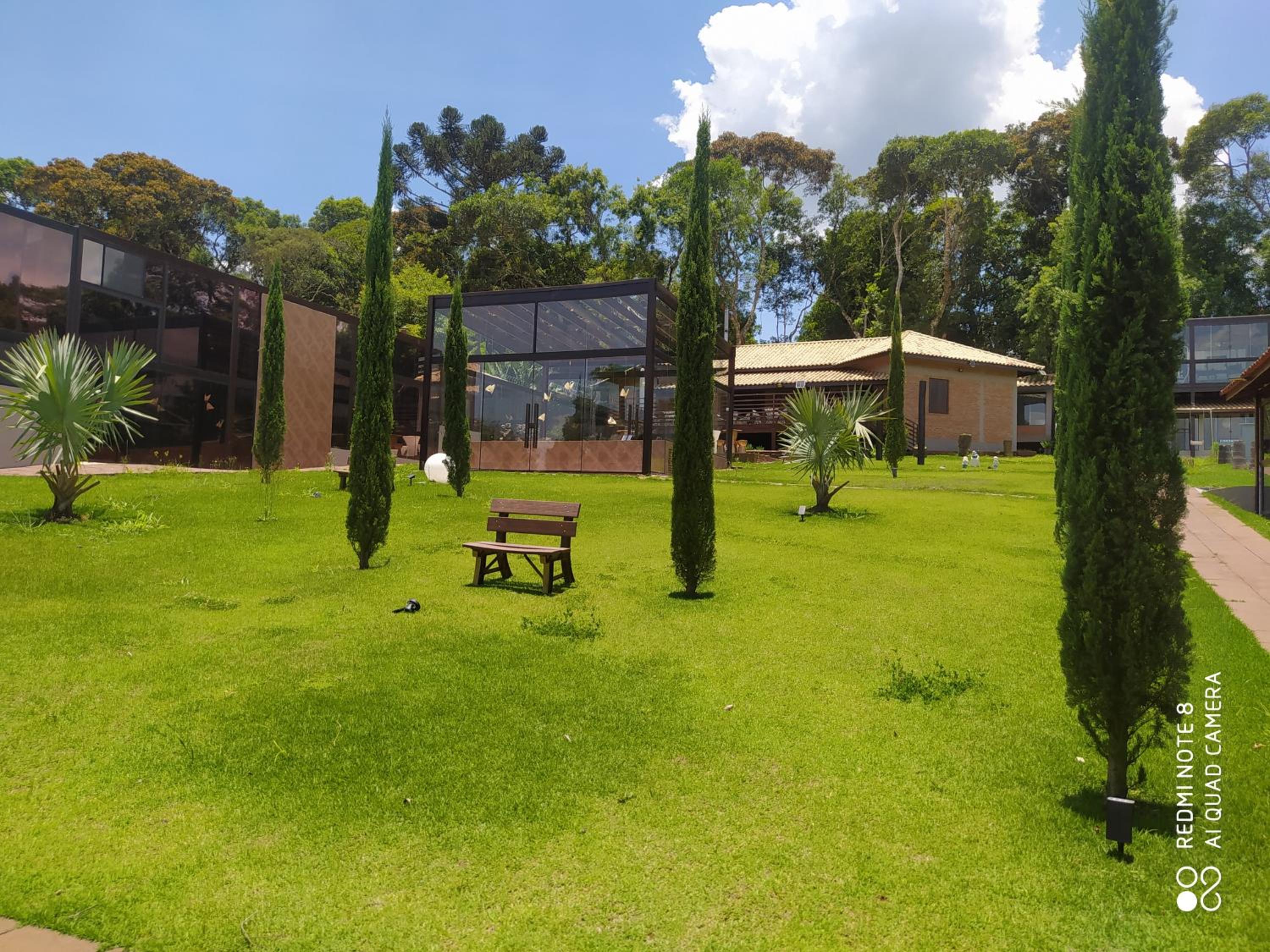 LOFT DE VIDRO ao lado do ANIMÁLIA PARK COTIA