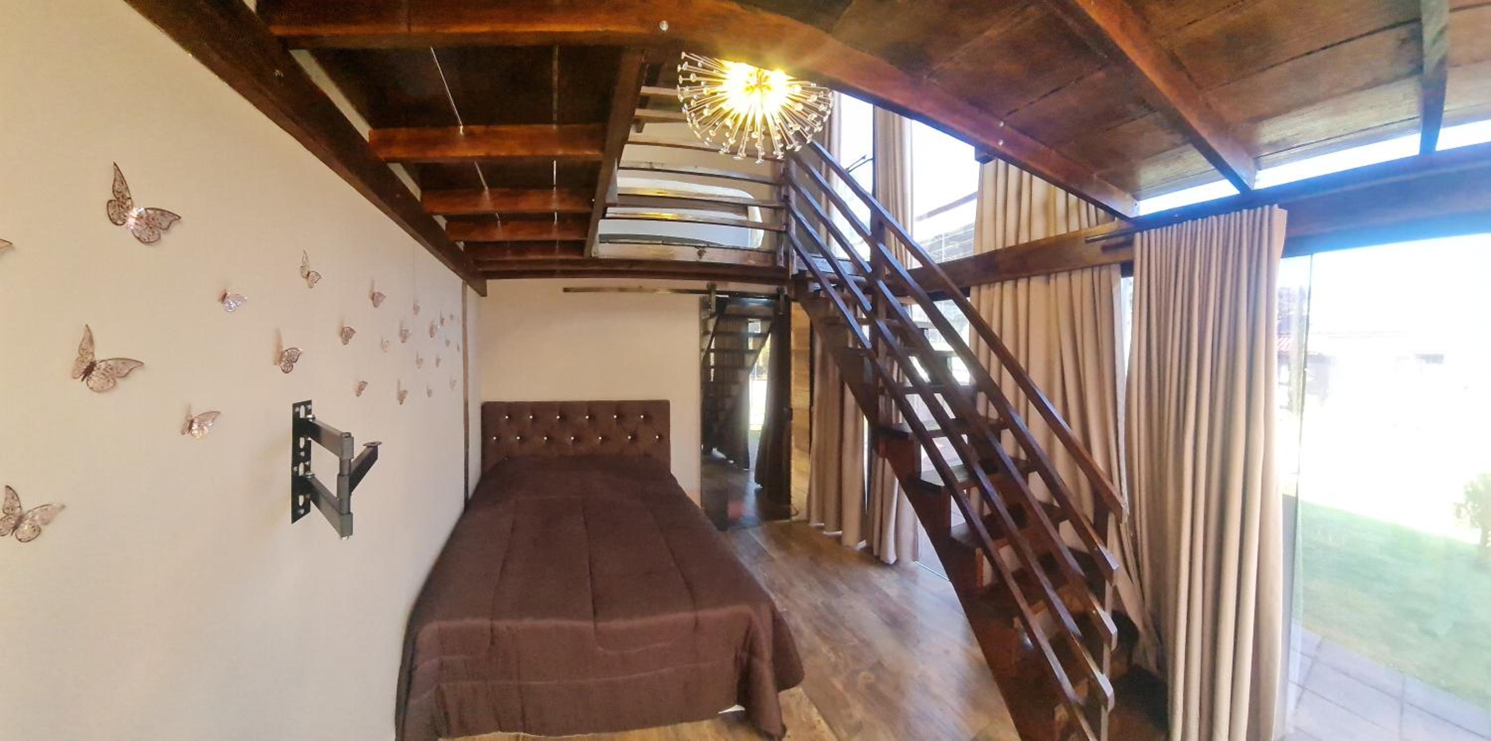 LOFT DE VIDRO ao lado do ANIMÁLIA PARK COTIA