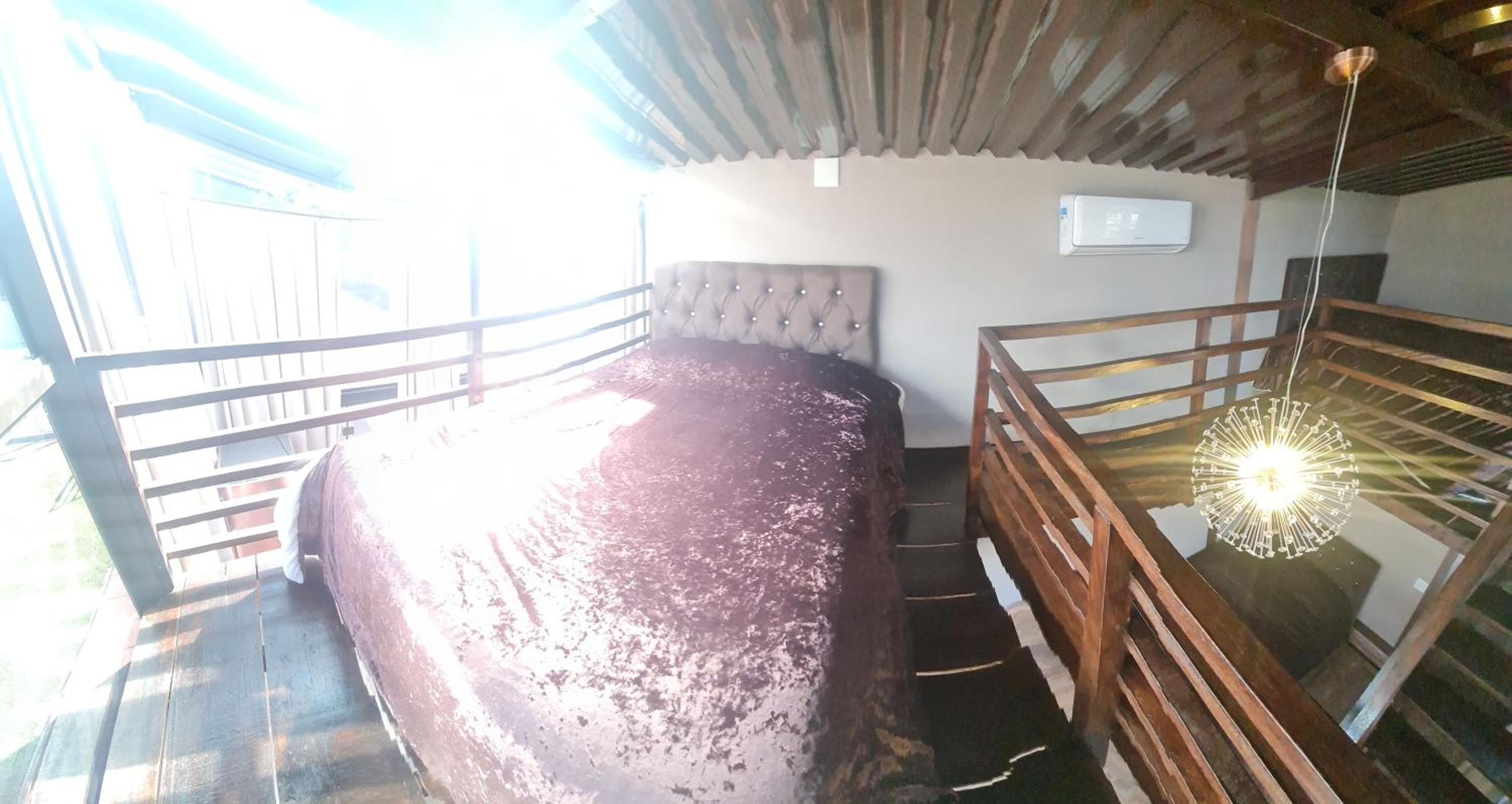LOFT DE VIDRO ao lado do ANIMÁLIA PARK COTIA