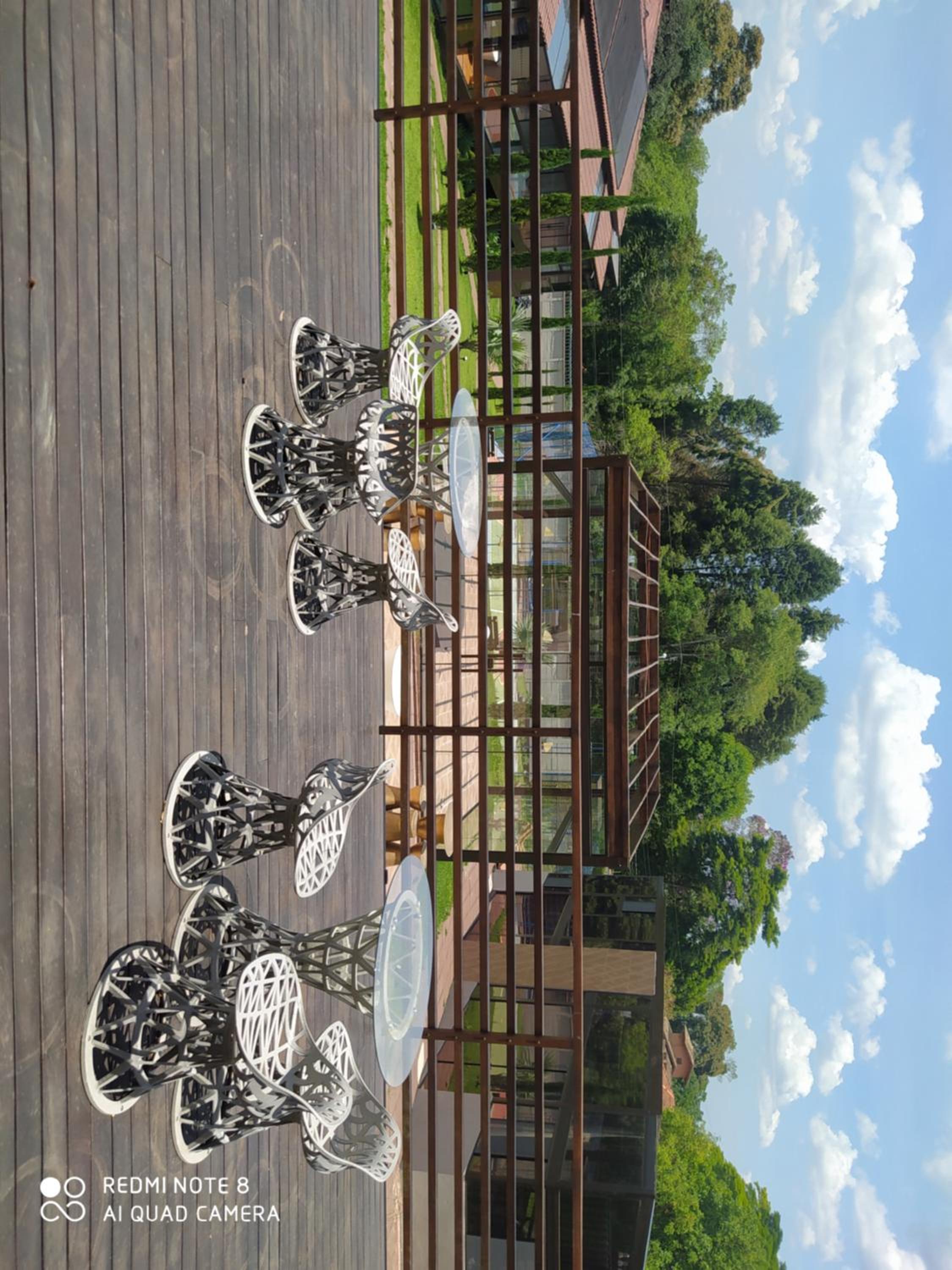 LOFT DE VIDRO ao lado do ANIMÁLIA PARK COTIA