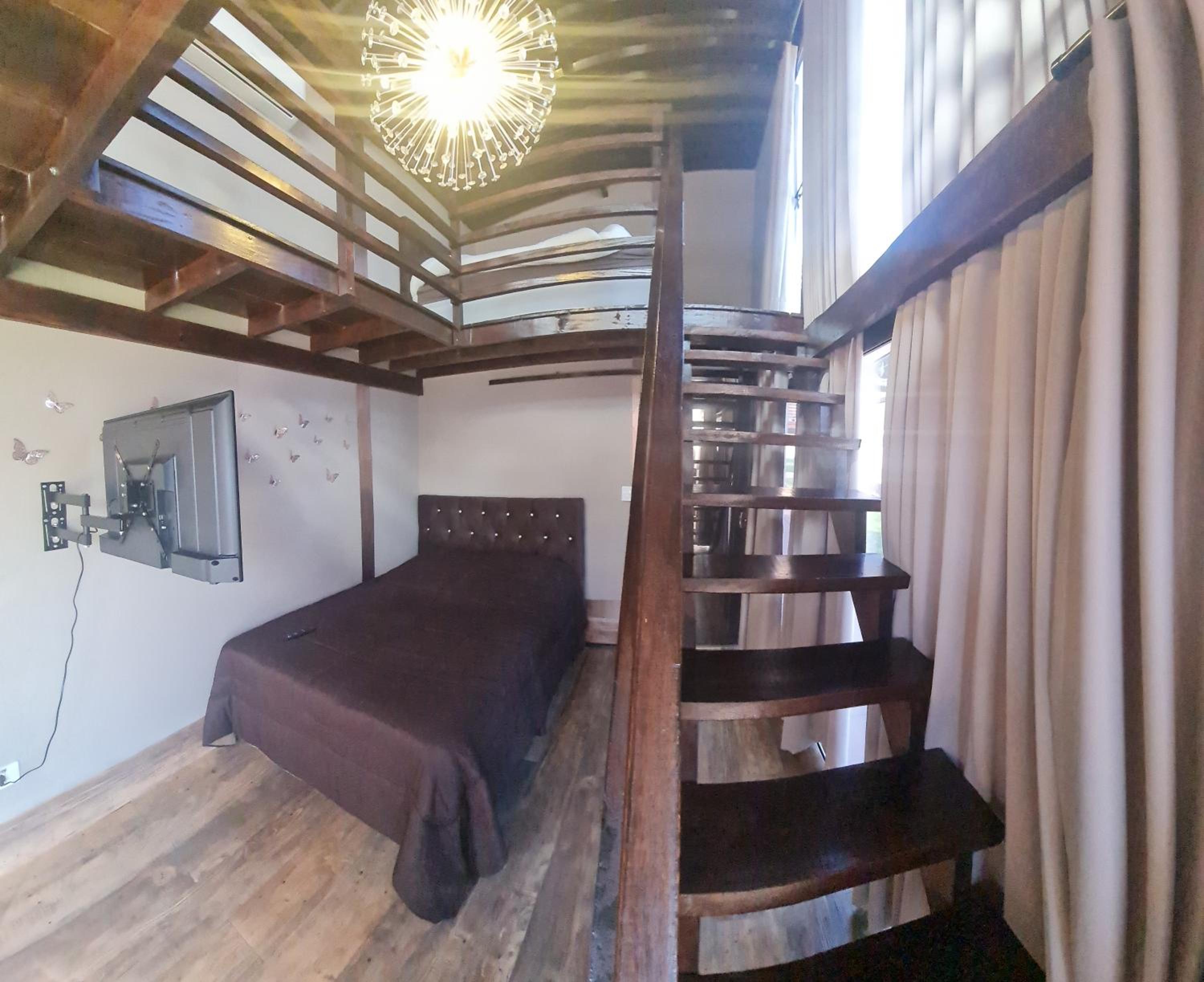 LOFT DE VIDRO ao lado do ANIMÁLIA PARK COTIA