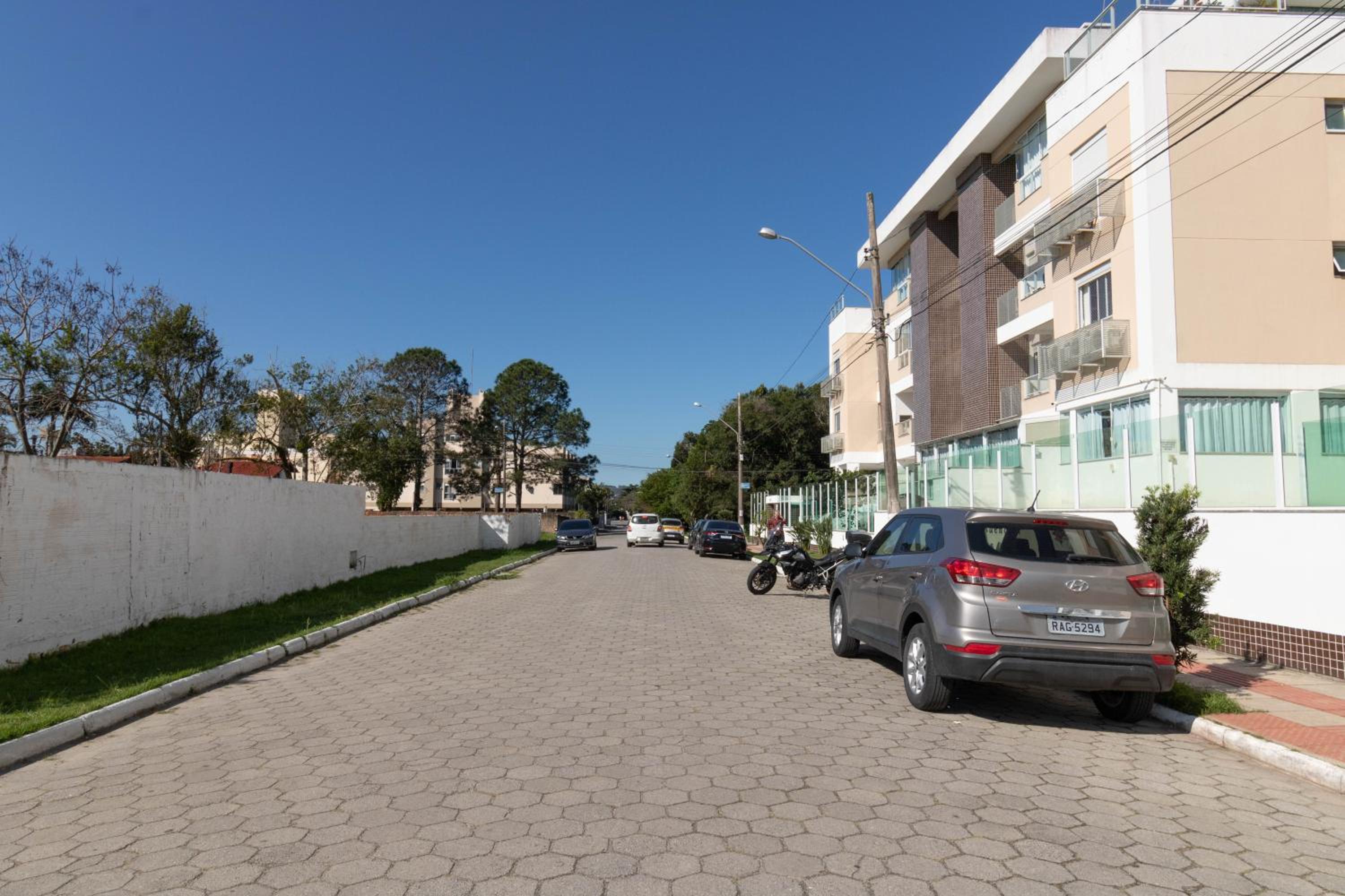 2 suítes a 400m da Praia de Canasvieiras MK6528