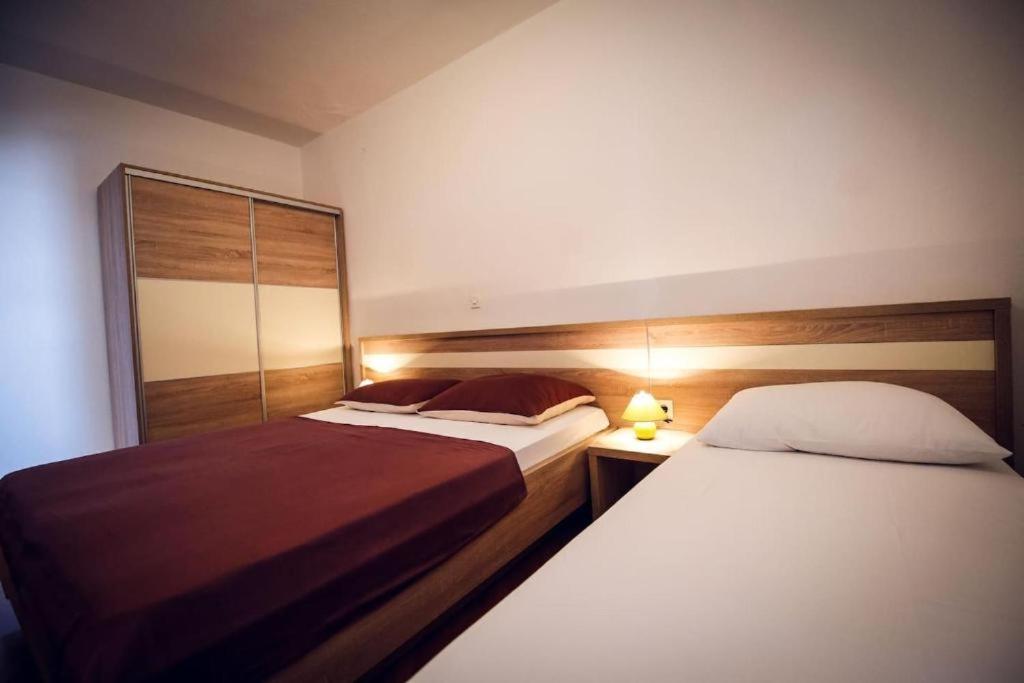 Apartmani Jadranka