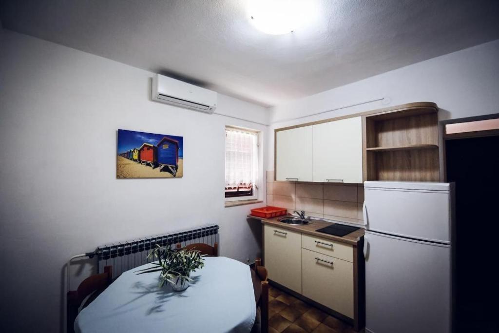 Apartmani Jadranka