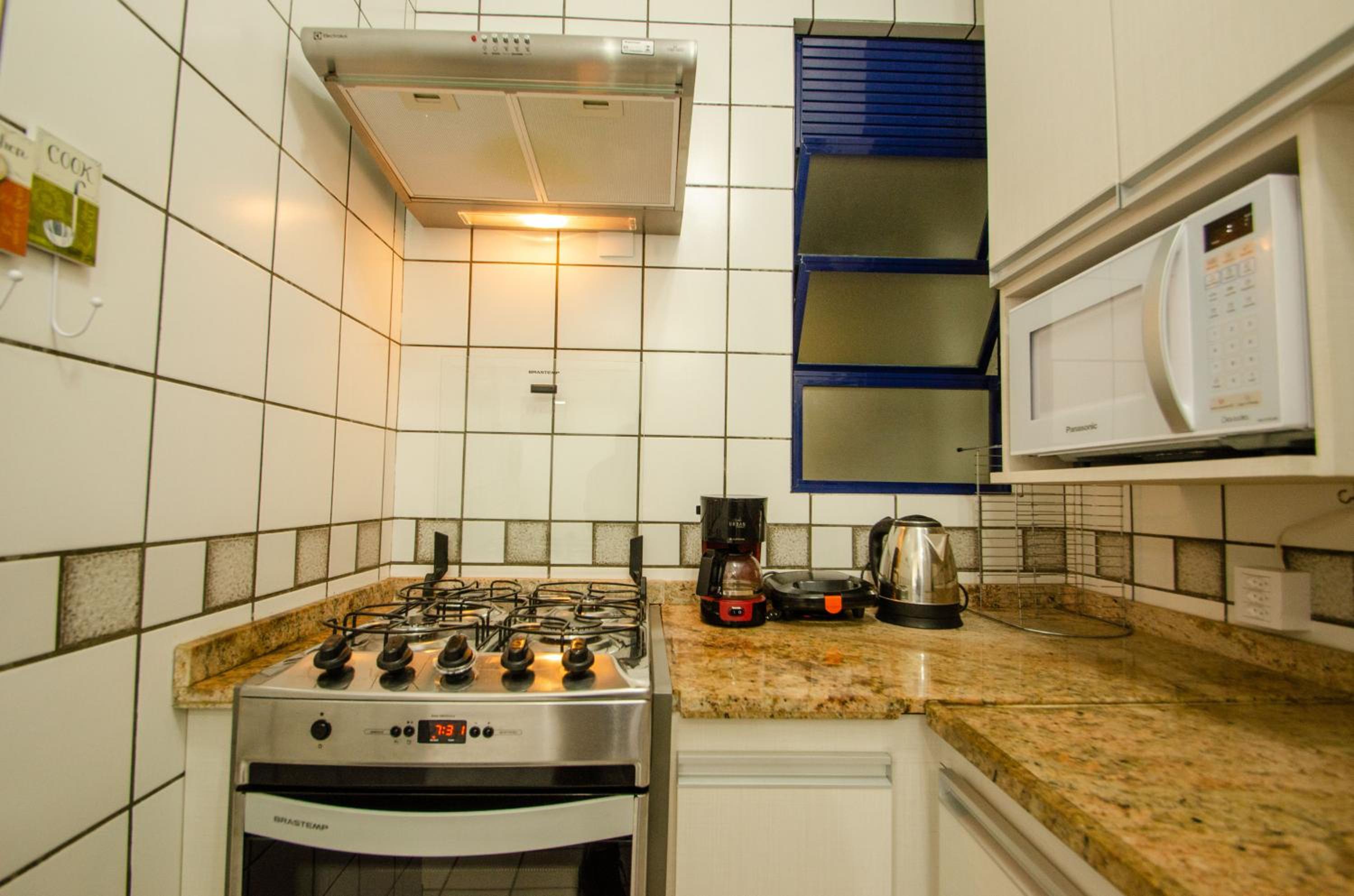 Apartamento frente mar em Canasvieiras N1177