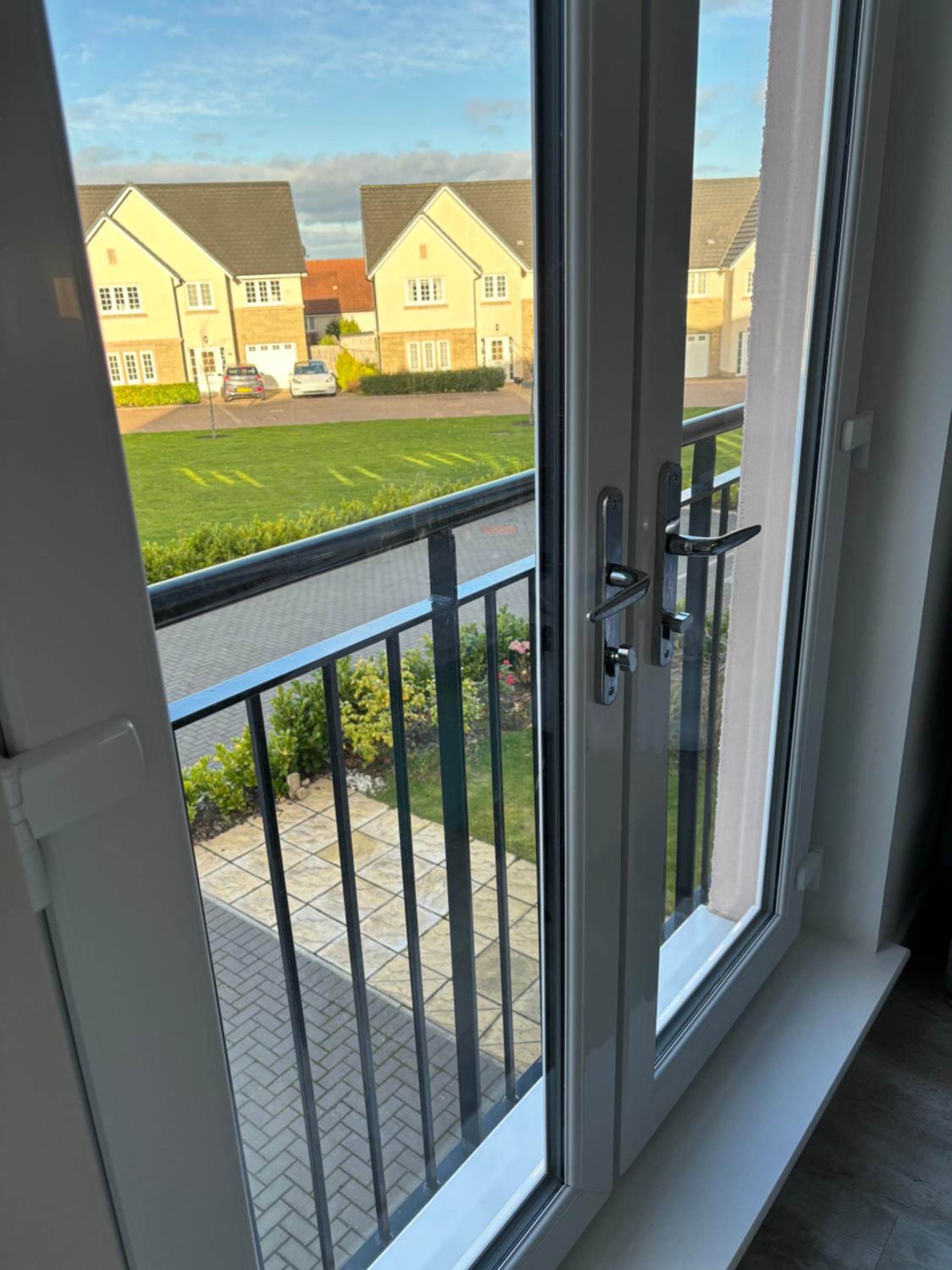 Two bedrooms with 3 double beds 2 bathrooms
