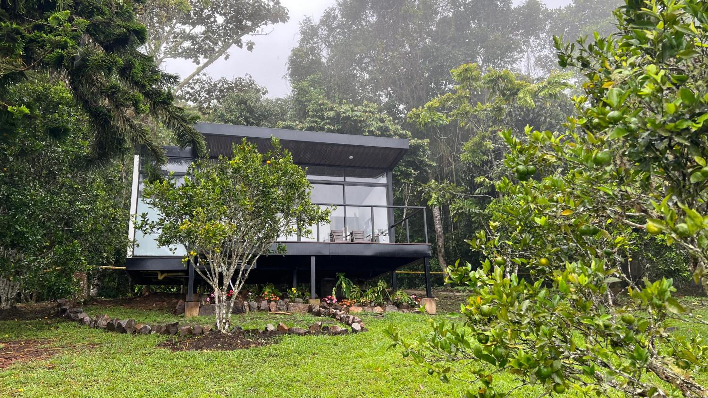 Eco Lodge Los de Arriba en Lago Calima