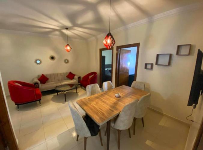 studio 2 bed room city center view 2
