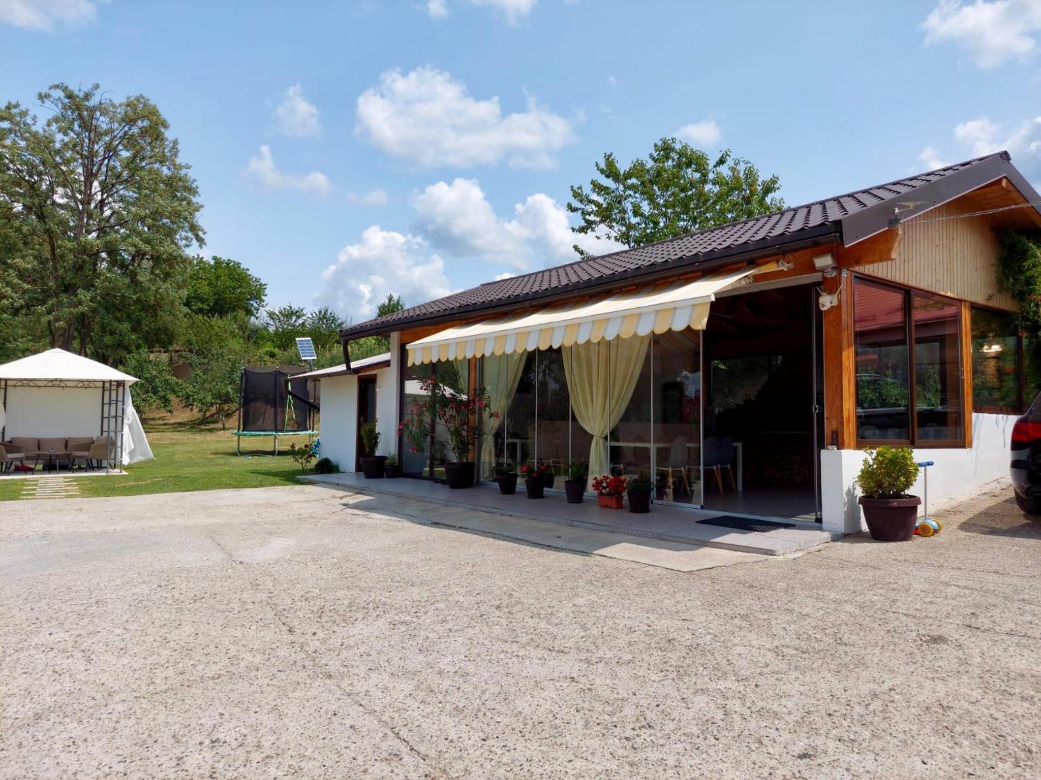 Prestige House Delux