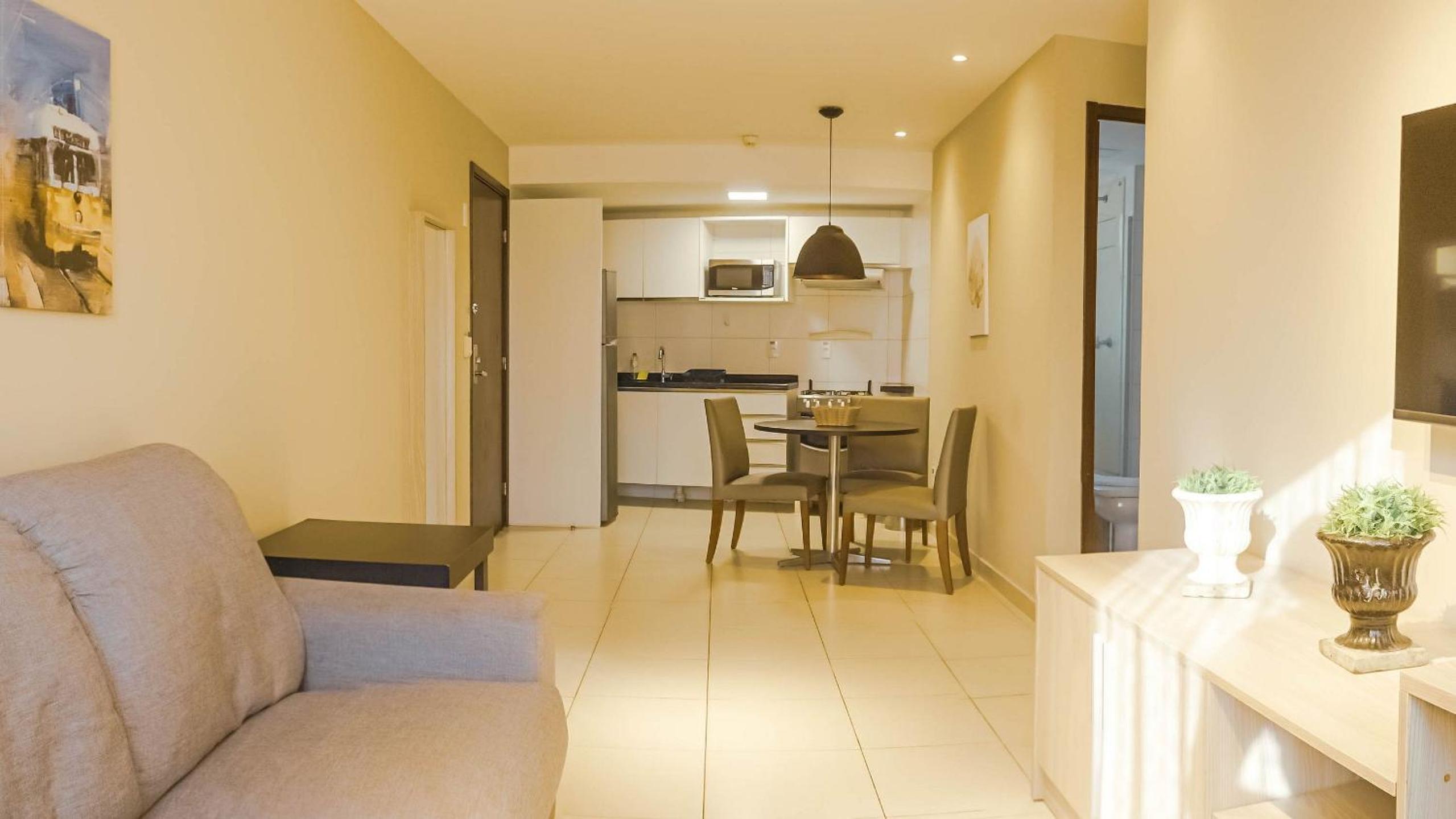 Beach Class Convention - Flats em Boa Viagem por Yolo