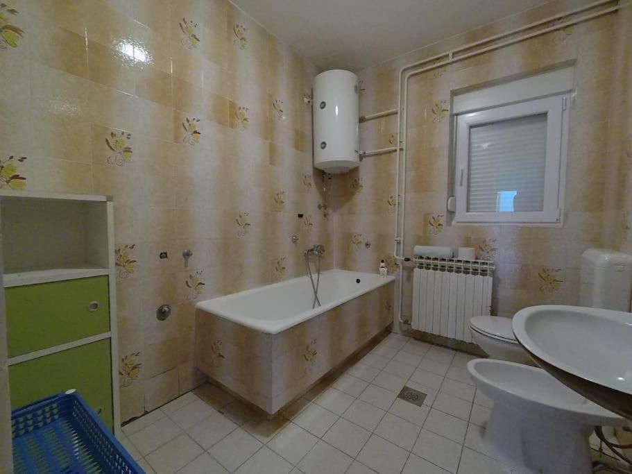 Apartmani Jadranka