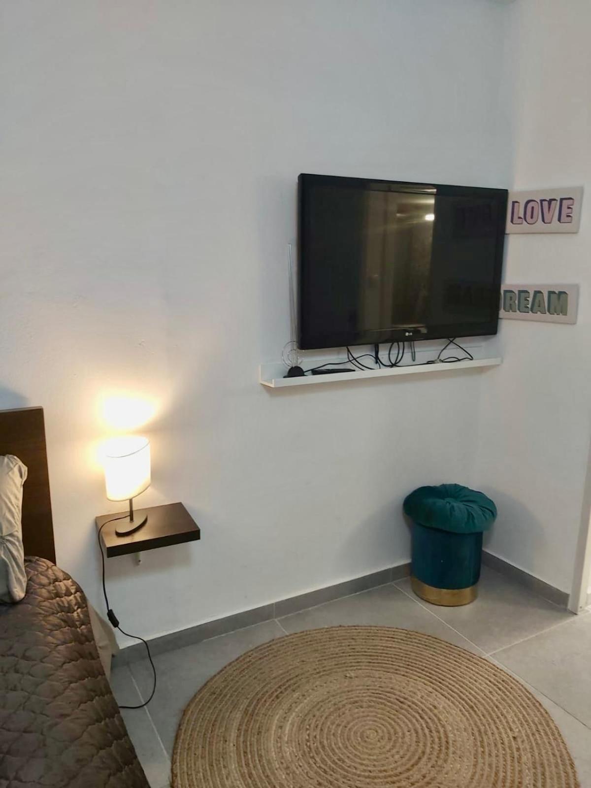 Cozy apartment in Athens center