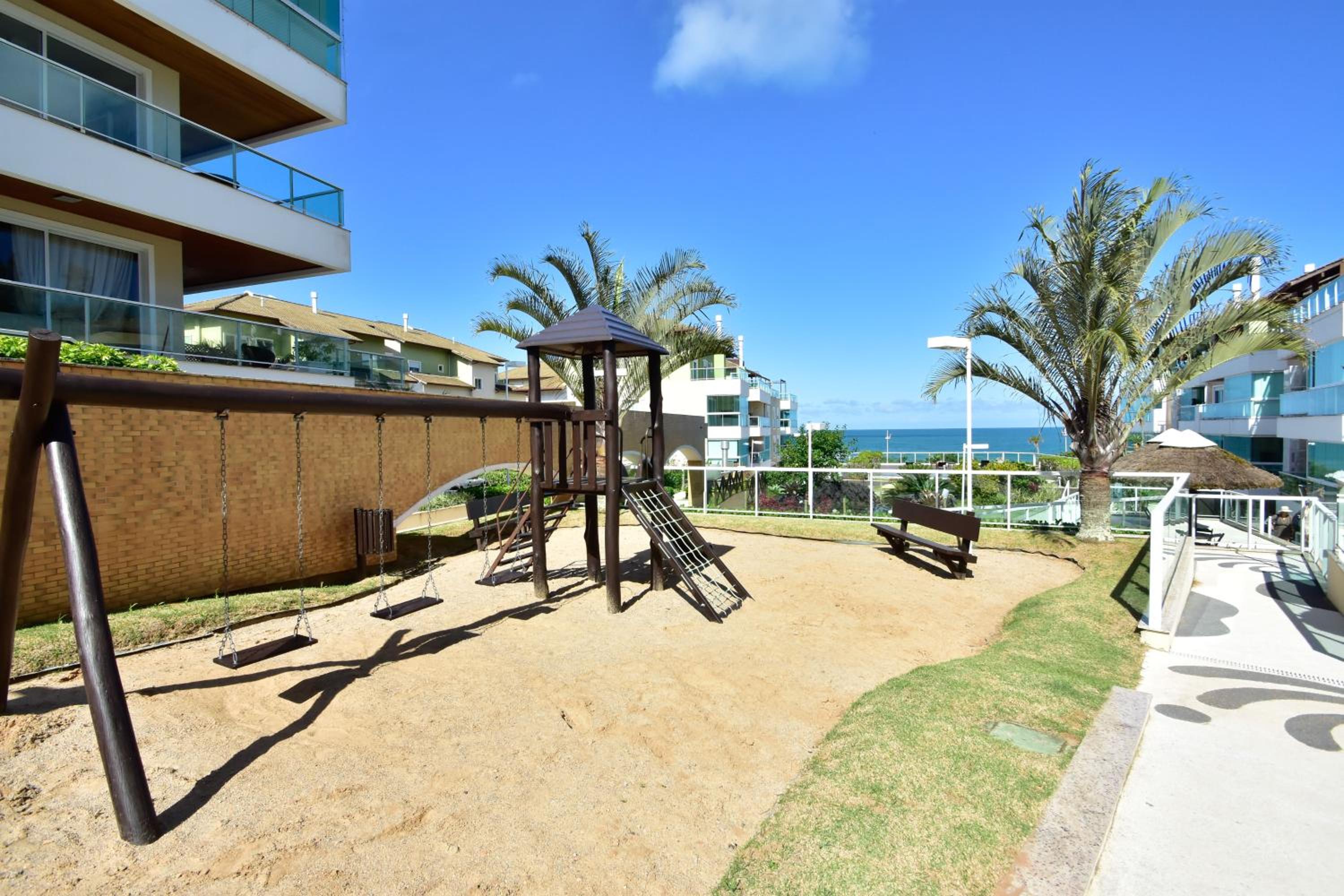Apartamento frente mar na Praia do Santinho N880