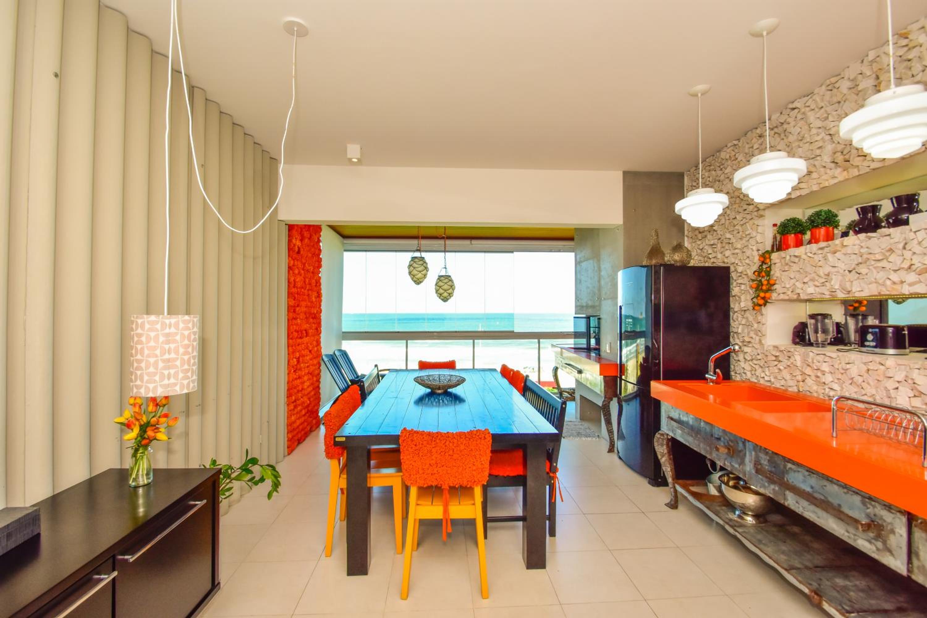 Apartamento frente mar na Praia do Santinho N880