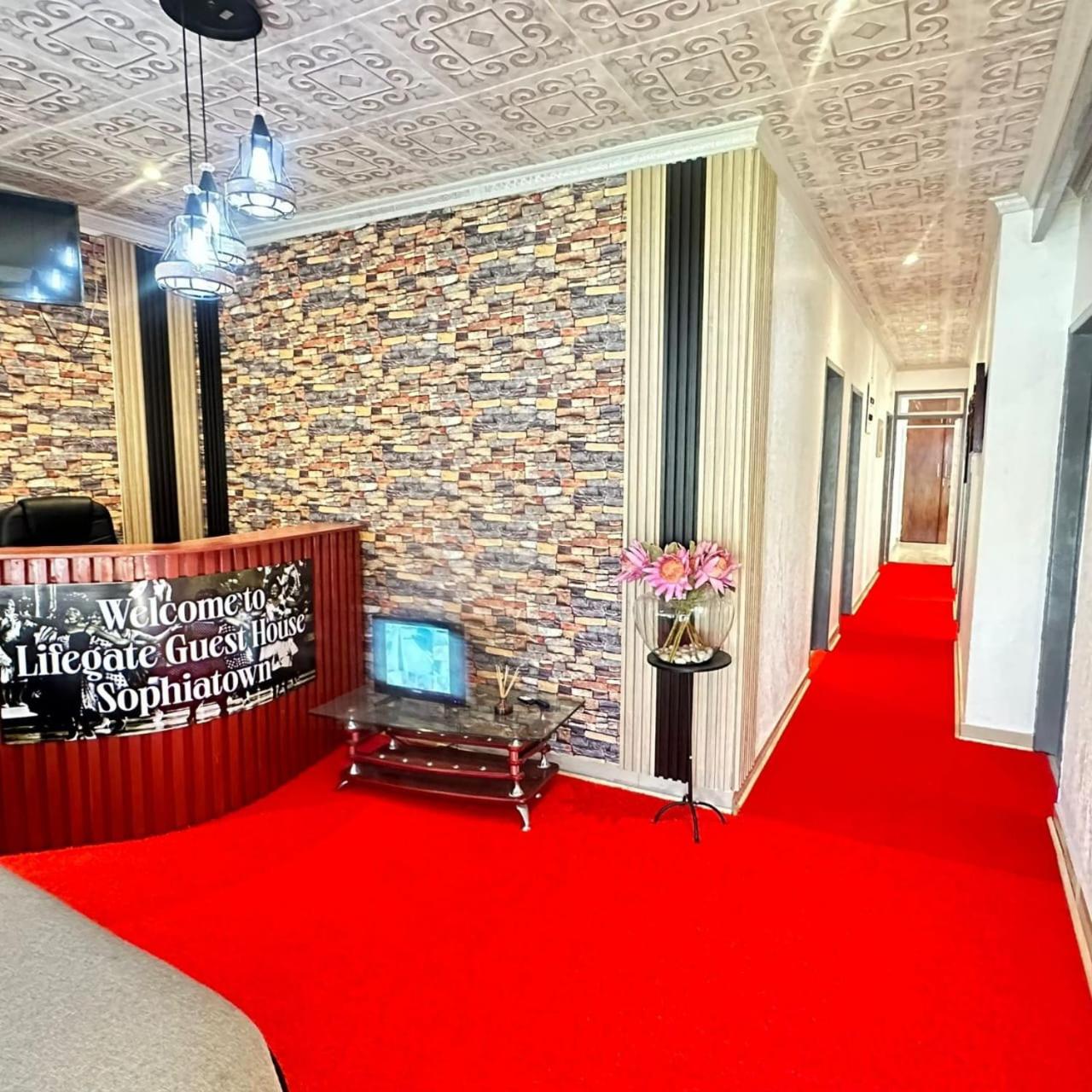 Lifegate Guest House