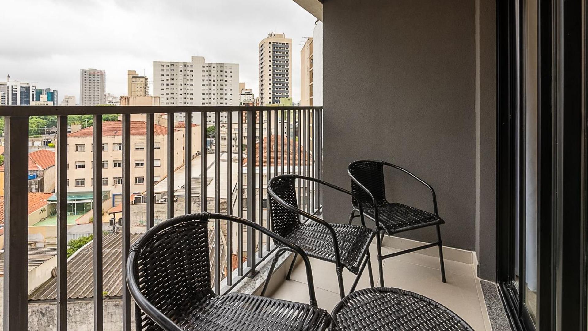 Studios modernos e completos ao lado da estação Vila Mariana