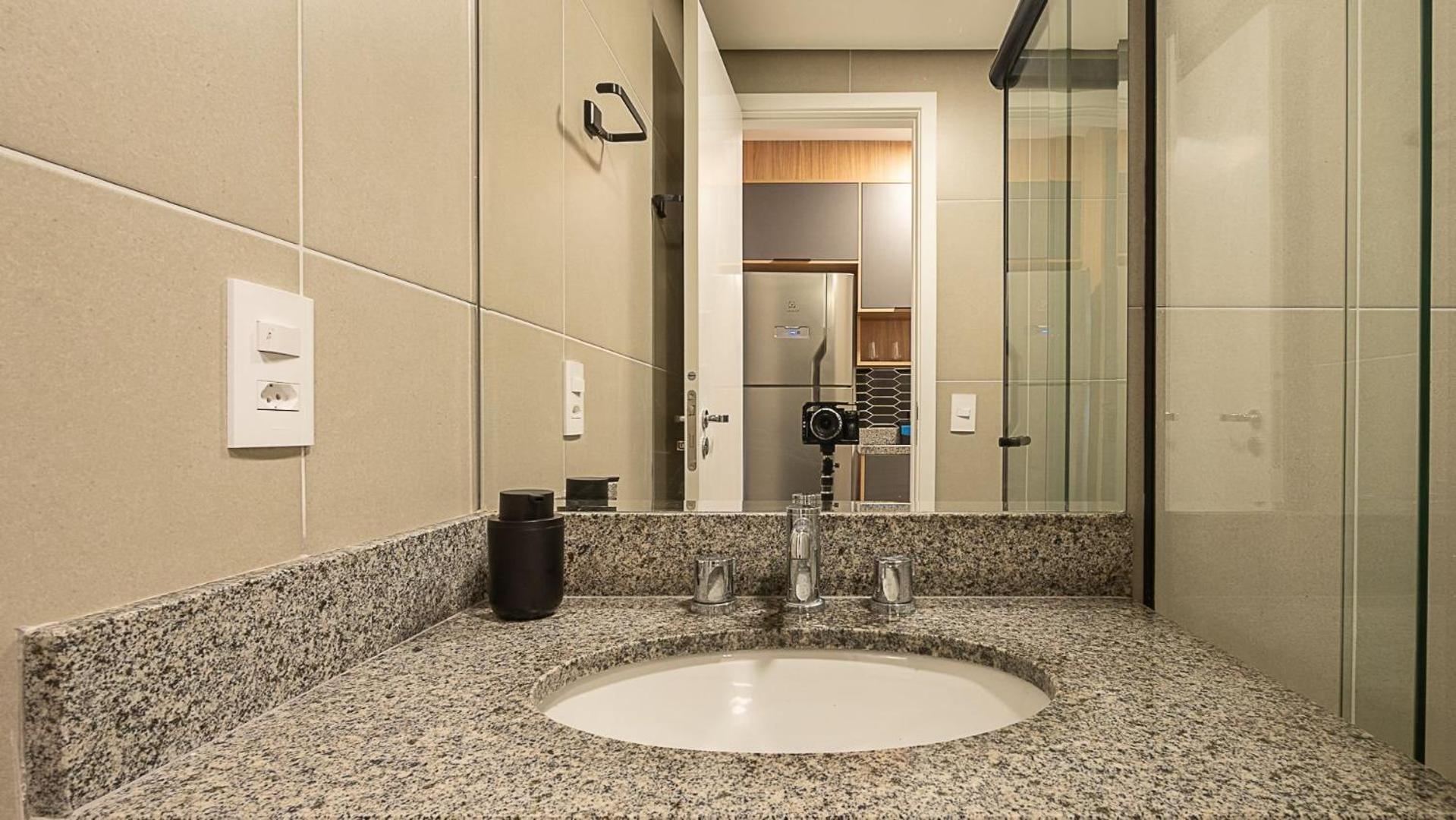 Studios modernos e completos ao lado da estação Vila Mariana