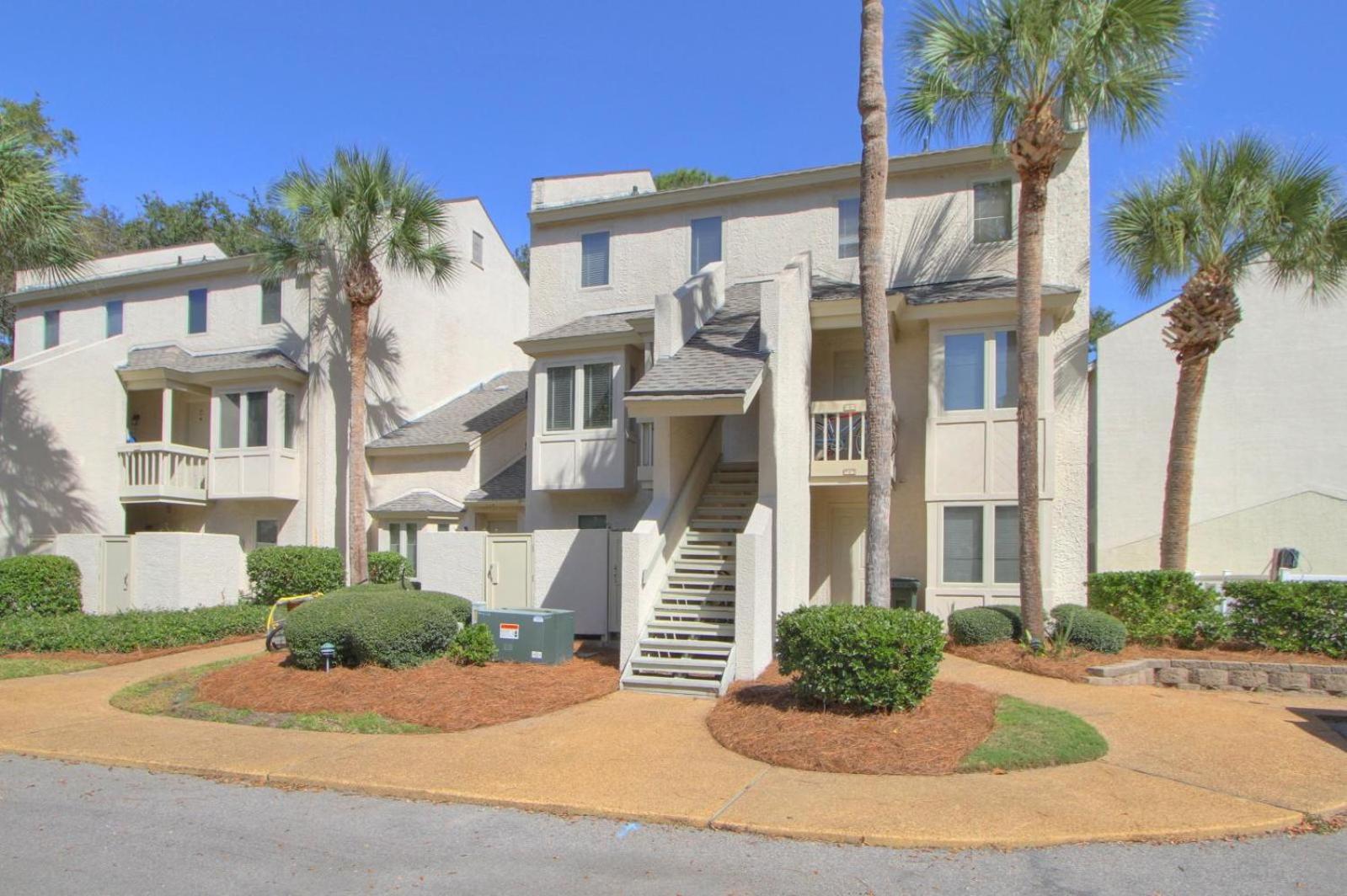 6 Beach Arbor