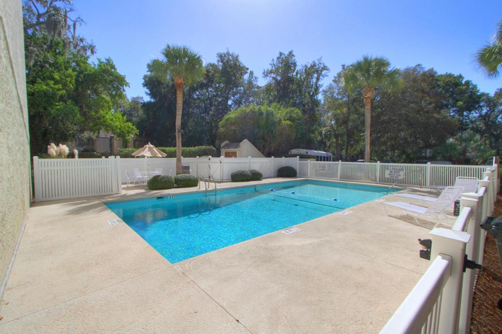 6 Beach Arbor