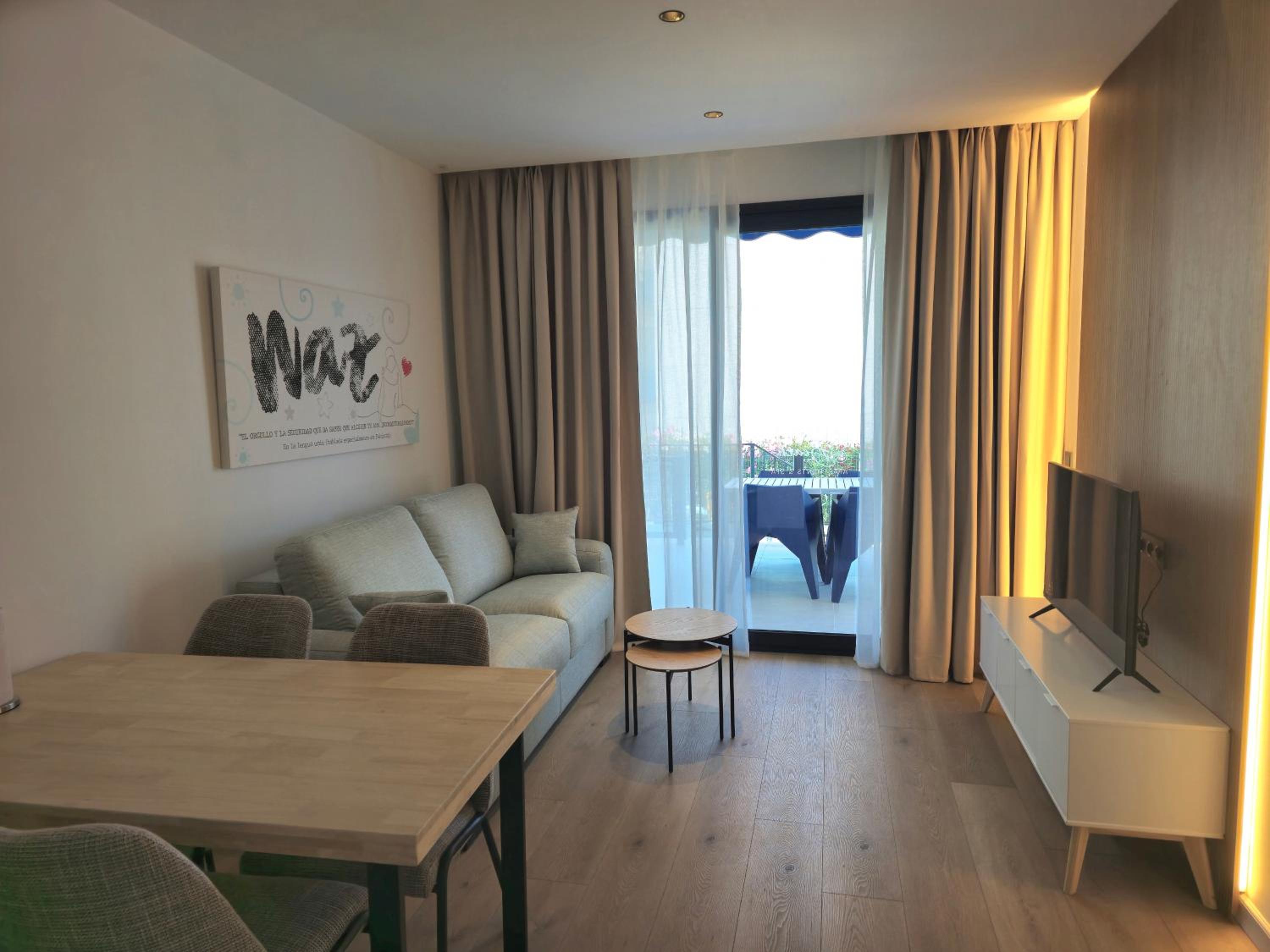 Photo 72