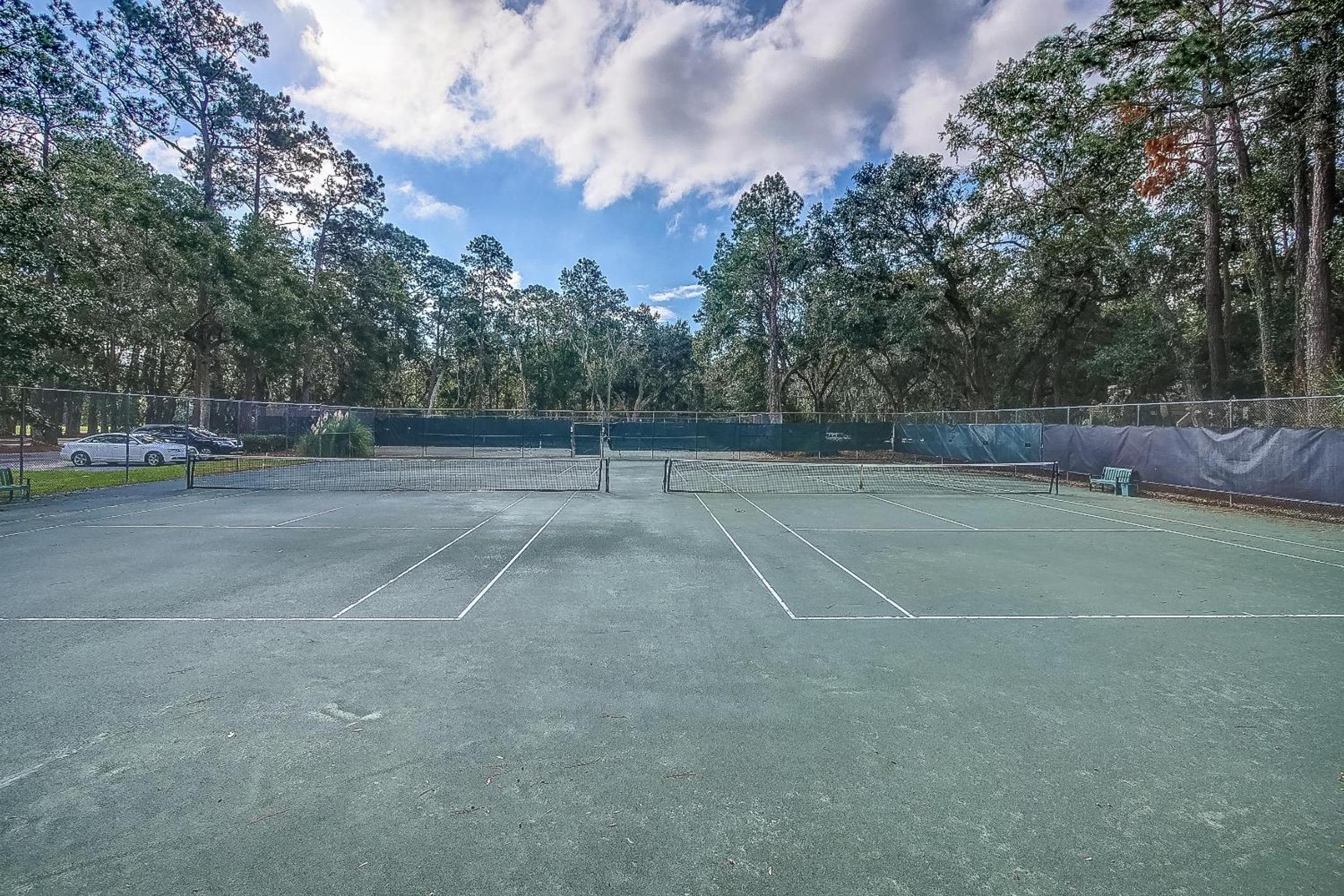 2311 Racquet Club Villas