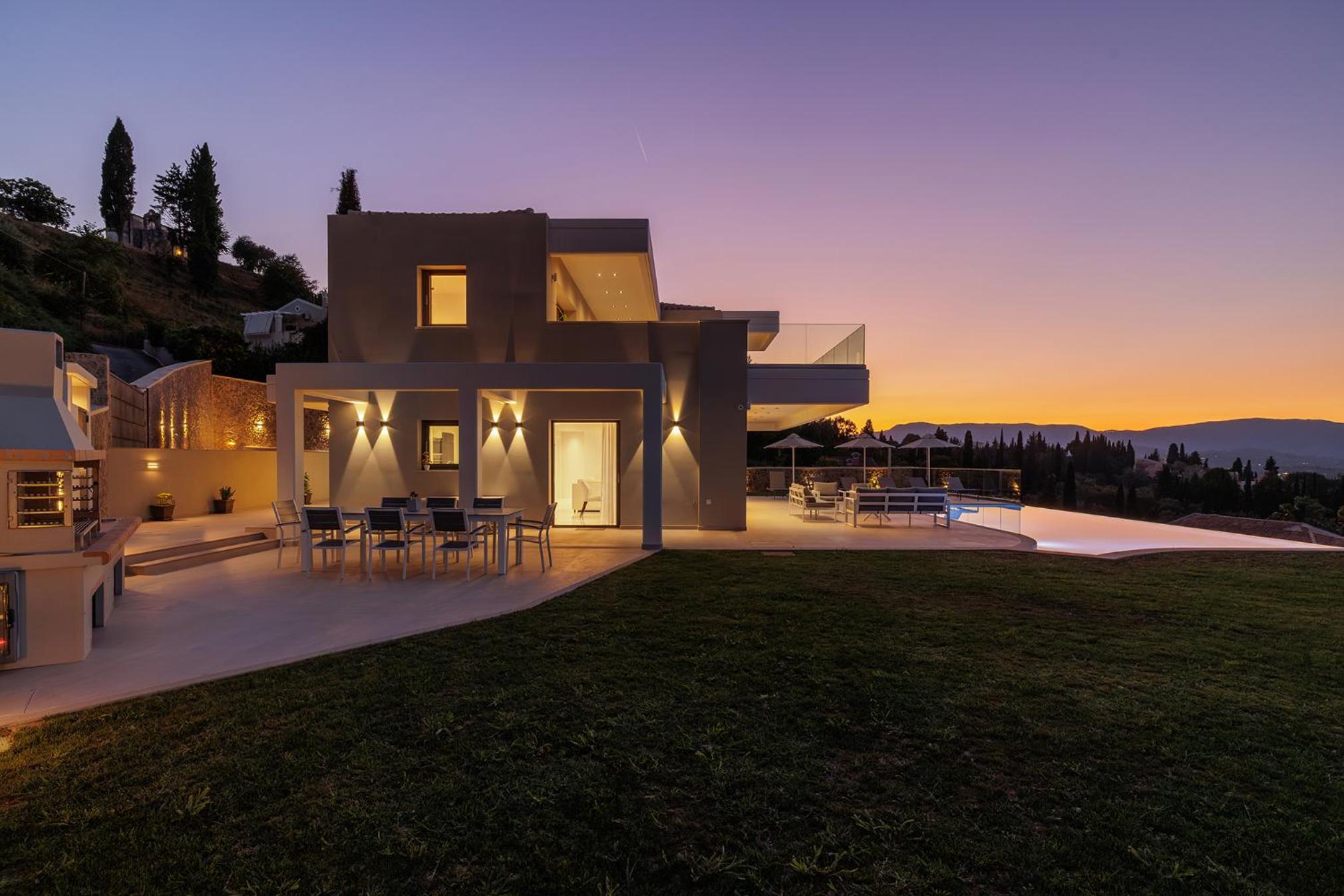 Villa Antonis