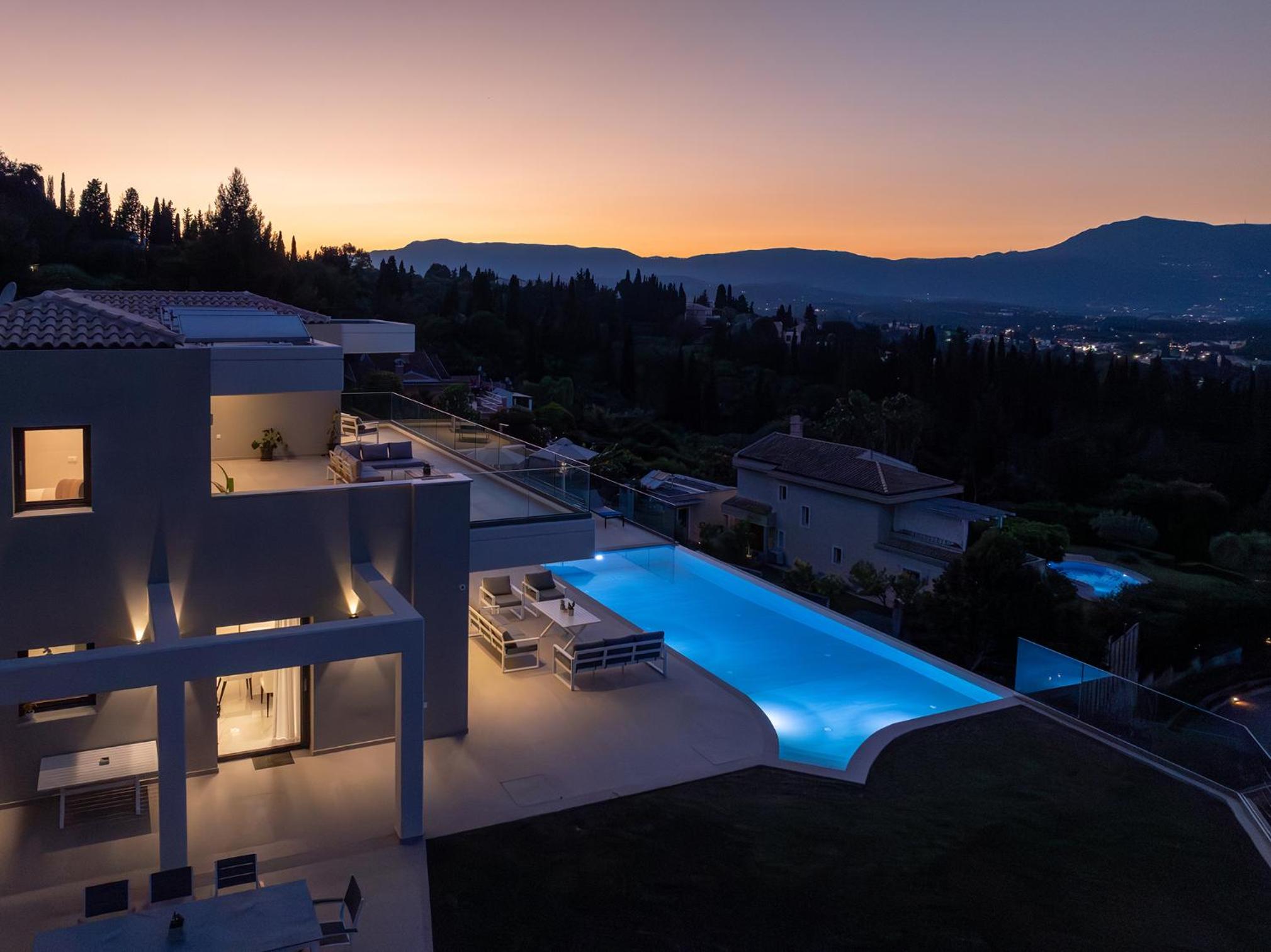 Villa Antonis