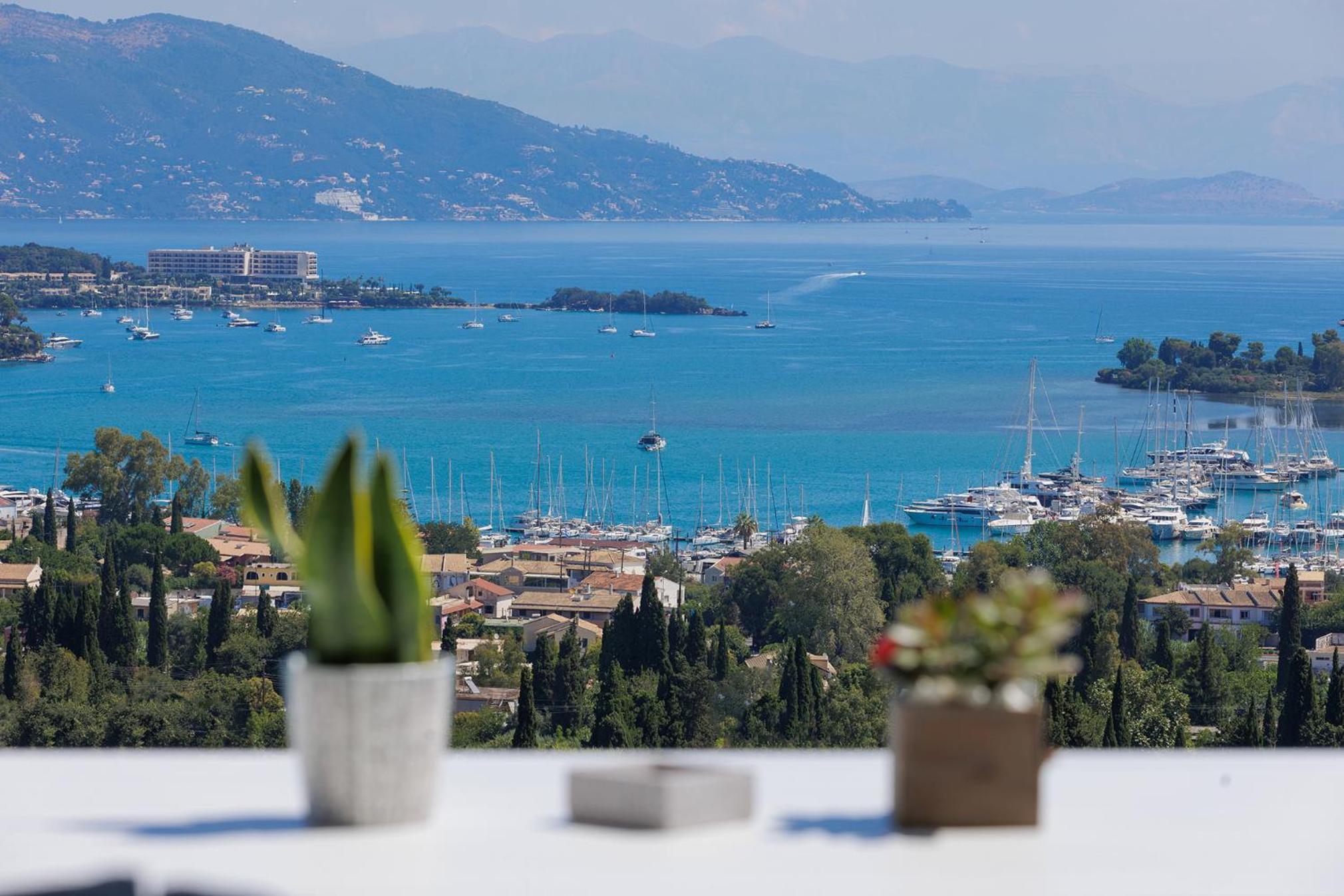 Villa Antonis
