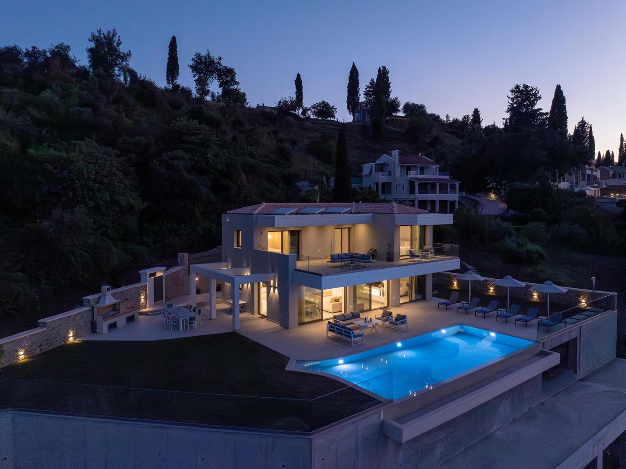 Villa Antonis