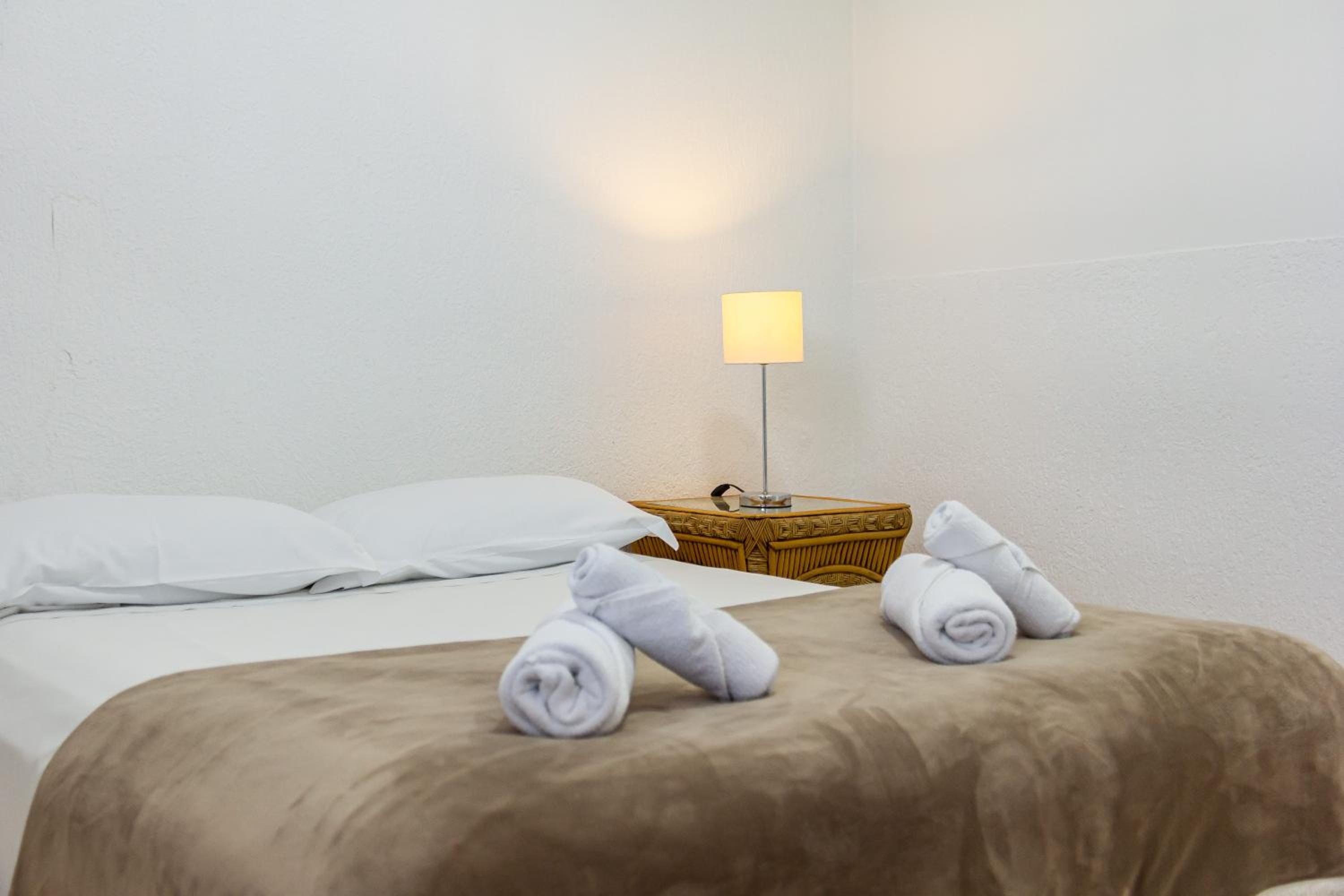 Apartamento Garden com 2 suítes em Jurerê JUR21