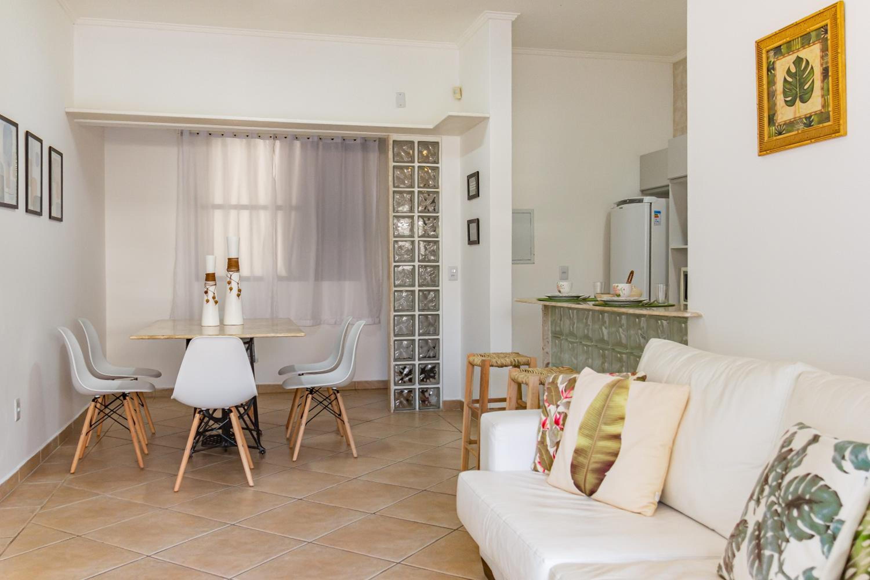 Apartamento Garden com 2 suítes em Jurerê JUR21