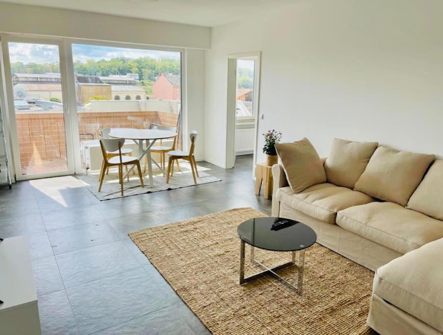 One bedroom flat with private terrace&parking-67B view 2