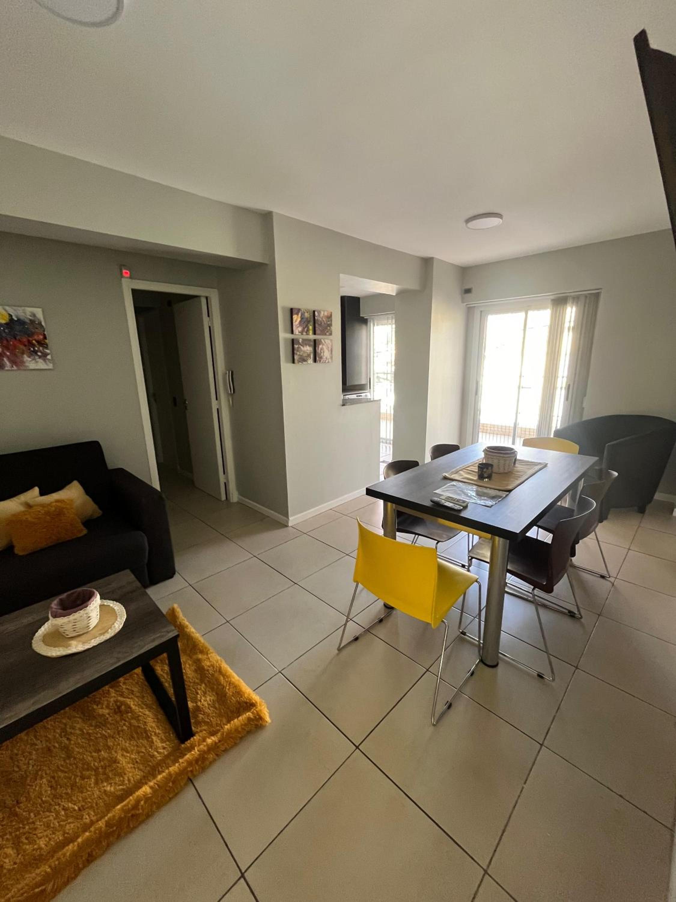 Departamento céntrico con cochera