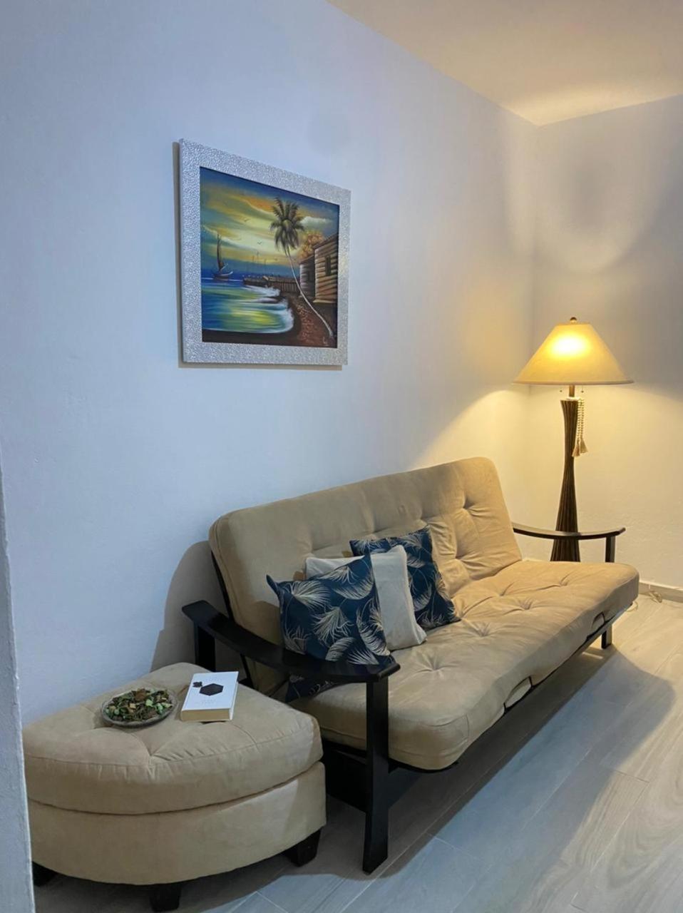 Only Room By Merengue House, 8 minutos airport