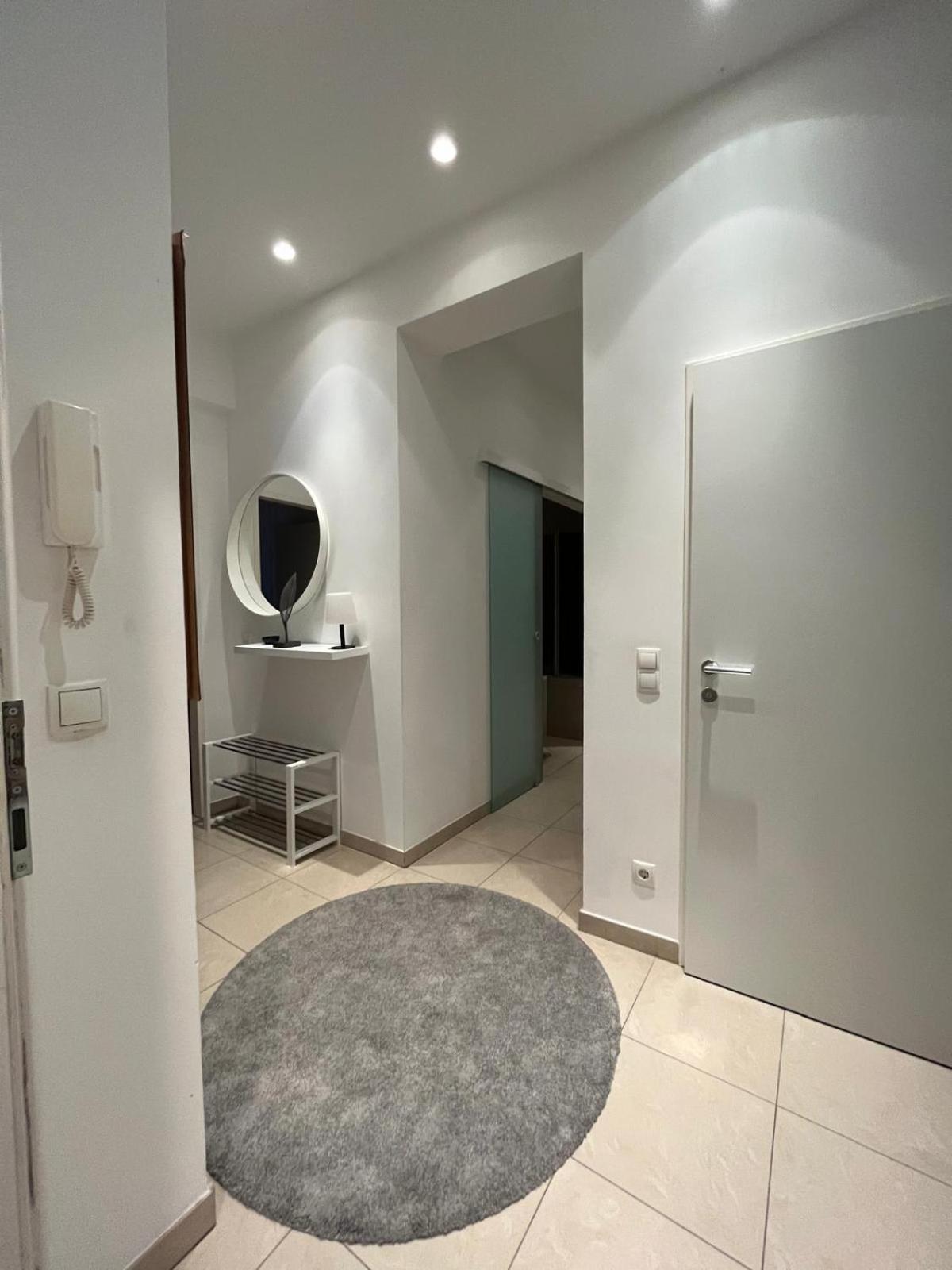 Luxury CityApartment 5