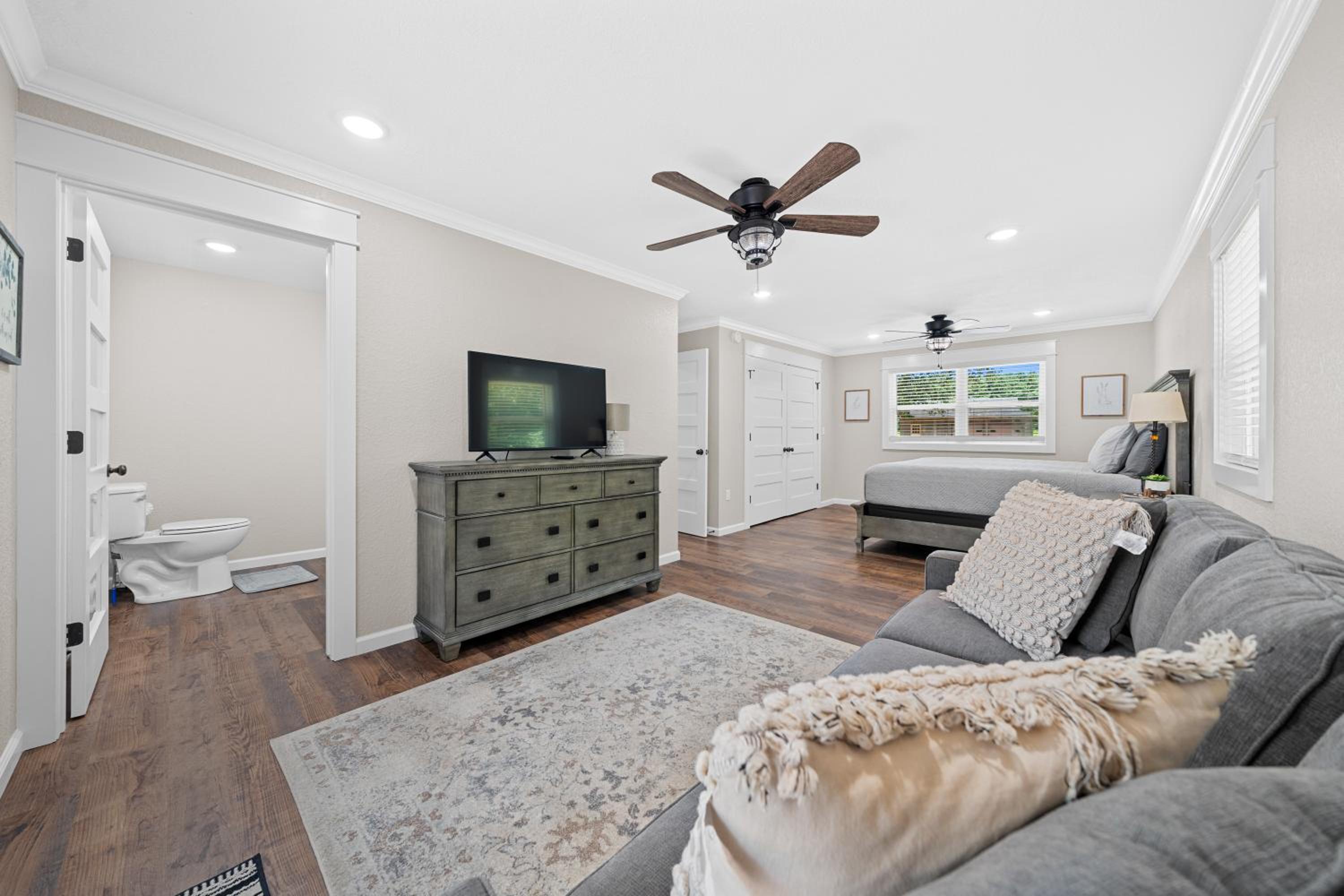 Nordins Lake House Peaceful Lakefront Hideaway on Delaware Bay - Property Image 20