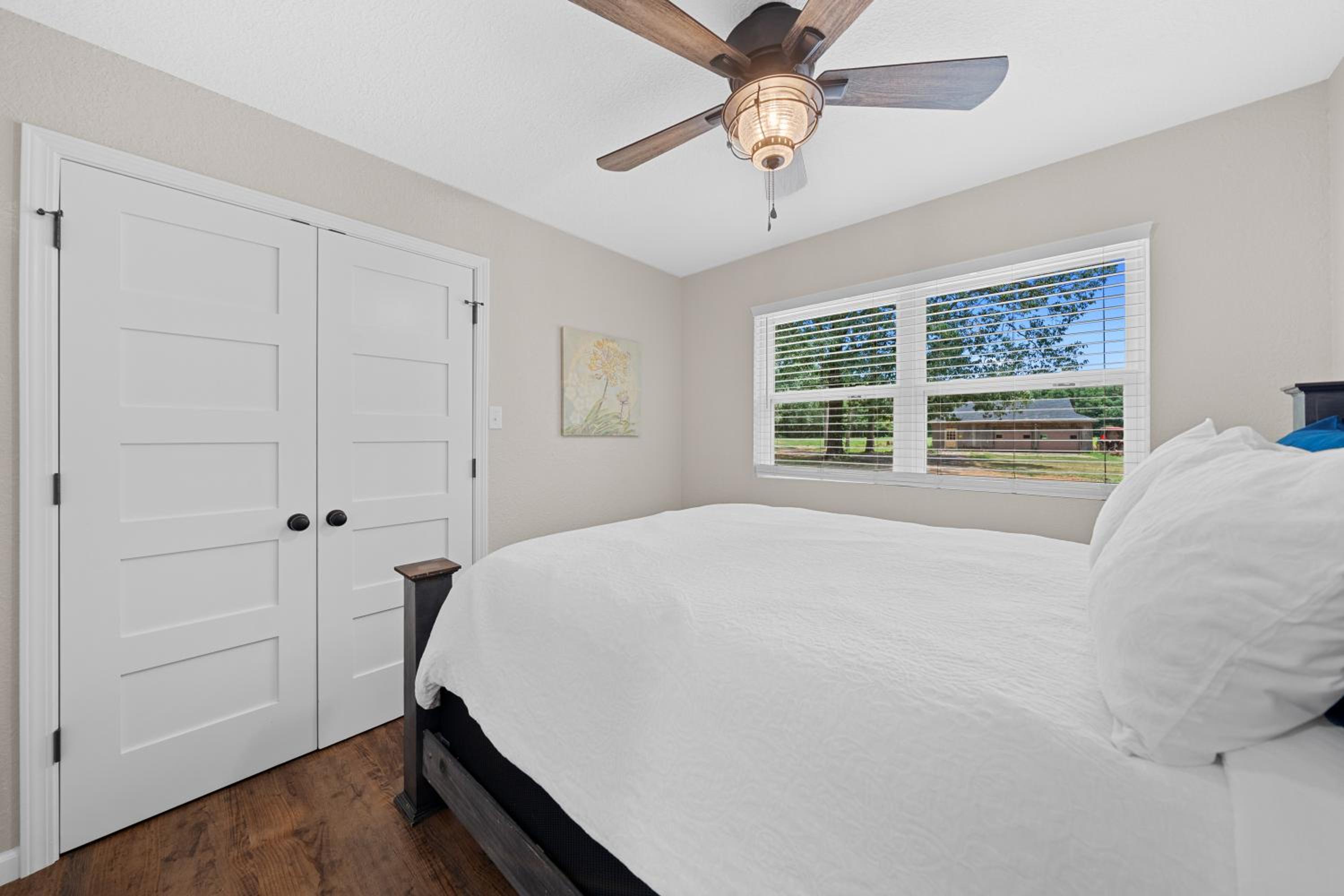 Nordins Lake House Peaceful Lakefront Hideaway on Delaware Bay - Property Image 16