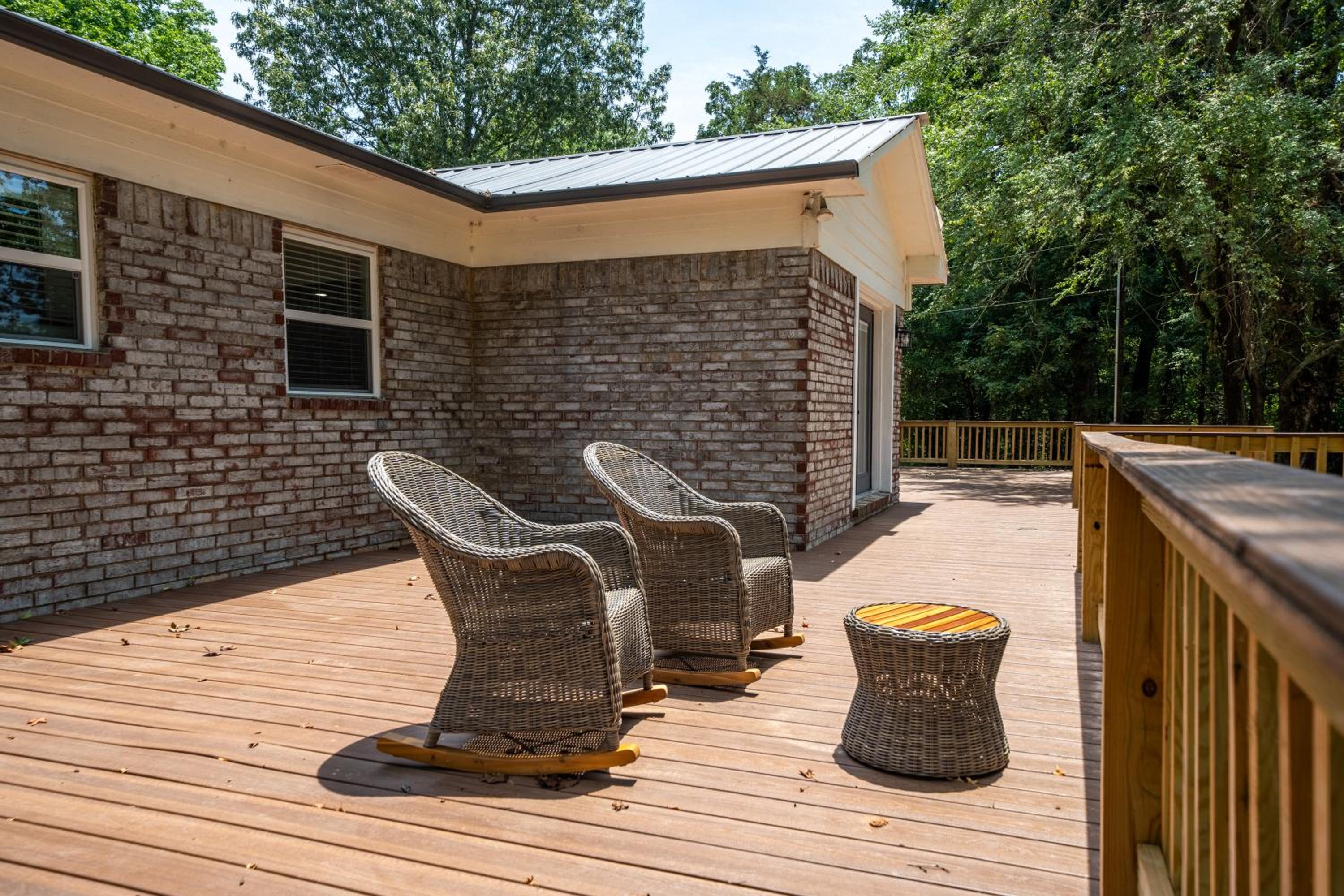 Nordins Lake House Peaceful Lakefront Hideaway on Delaware Bay - Property Image 8
