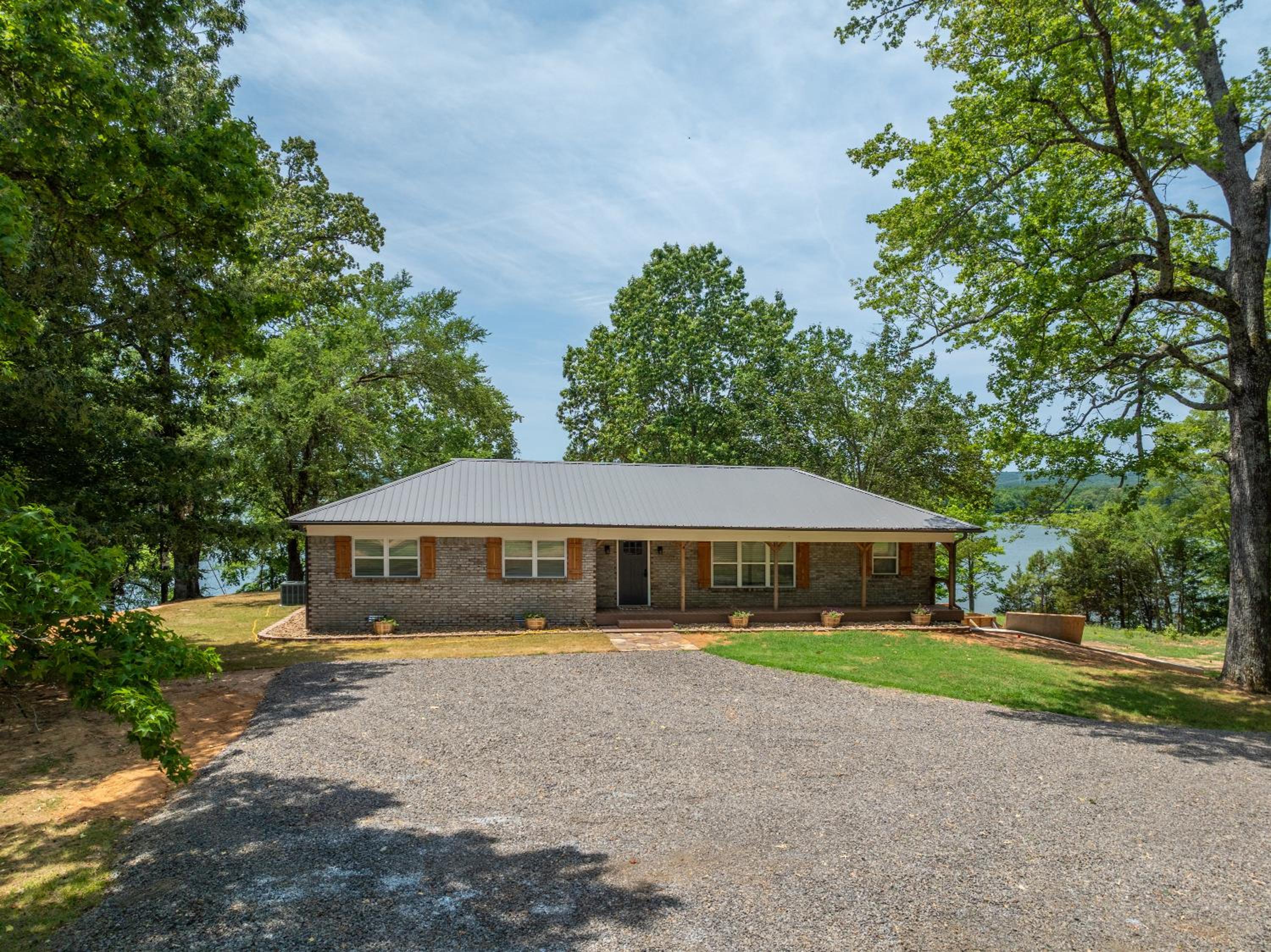 Nordins Lake House Peaceful Lakefront Hideaway on Delaware Bay - Property Image 10