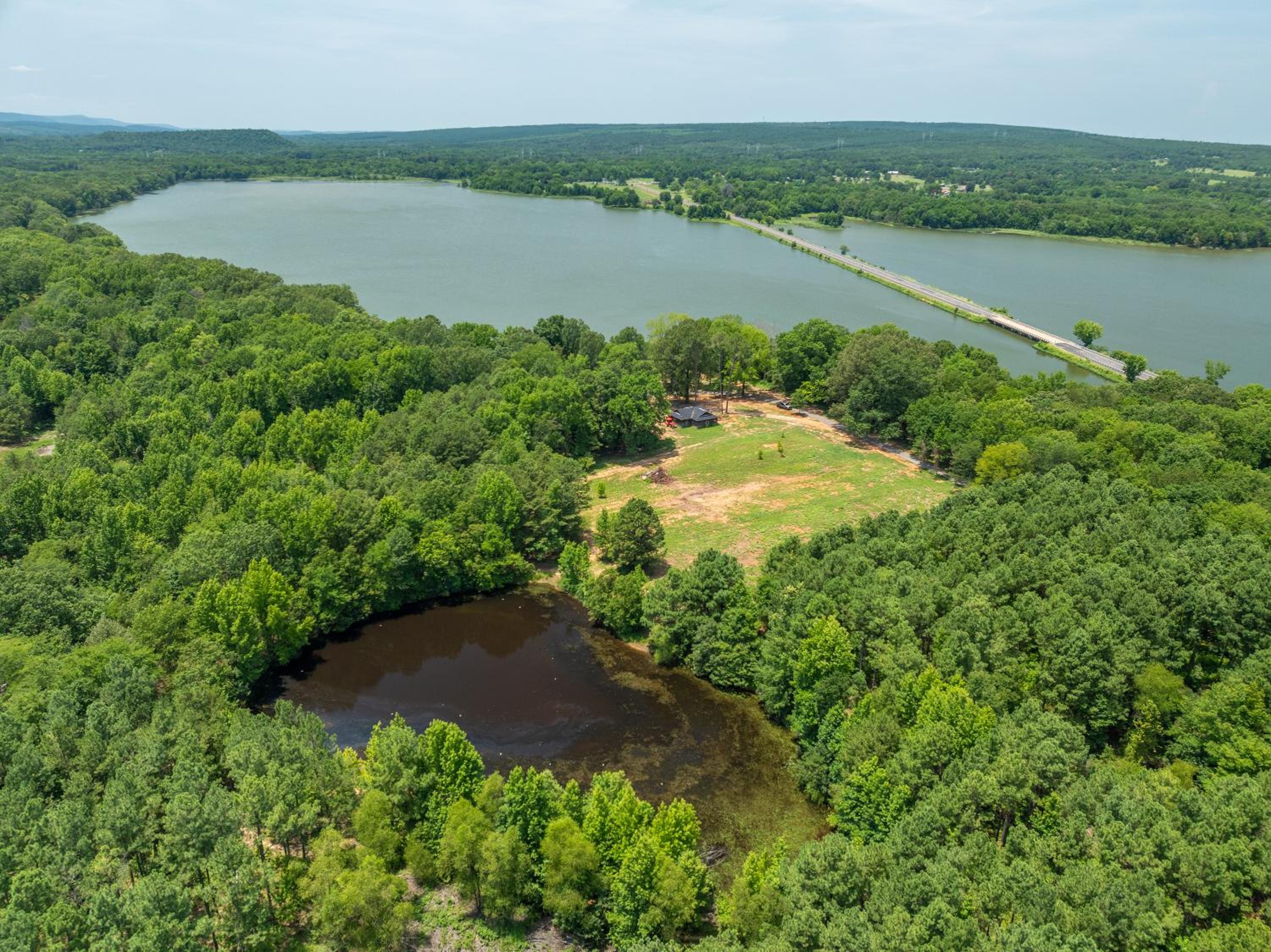 Nordins Lake House Peaceful Lakefront Hideaway on Delaware Bay - Property Image 3