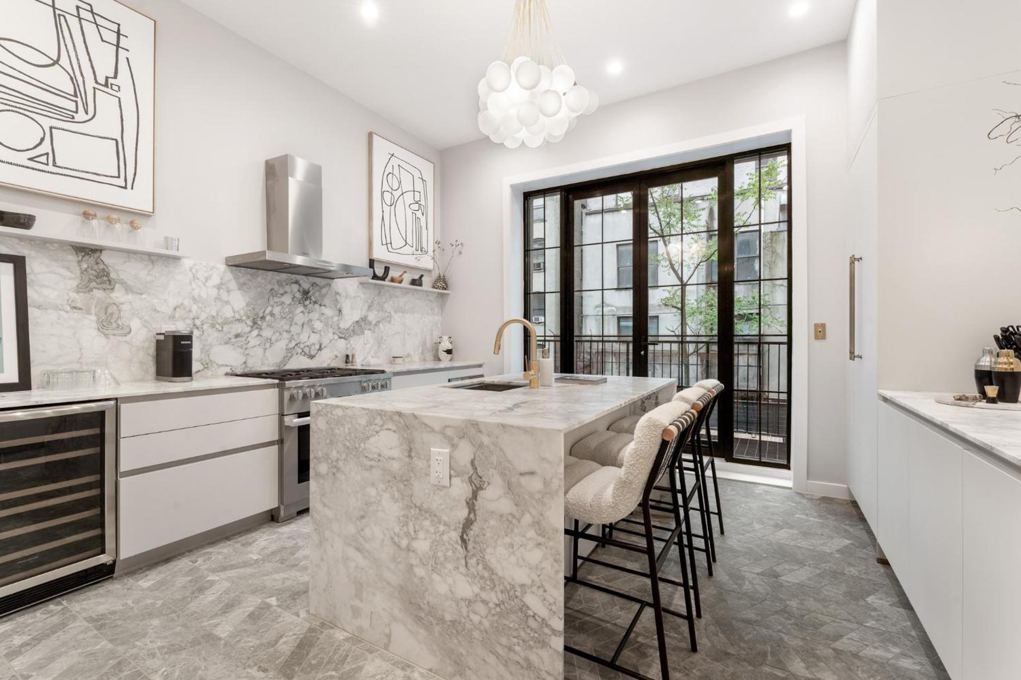 New York City Vacations - Luxurious Harlem Home with Modern Amenities, Outdoor Patio! - Property Image 34