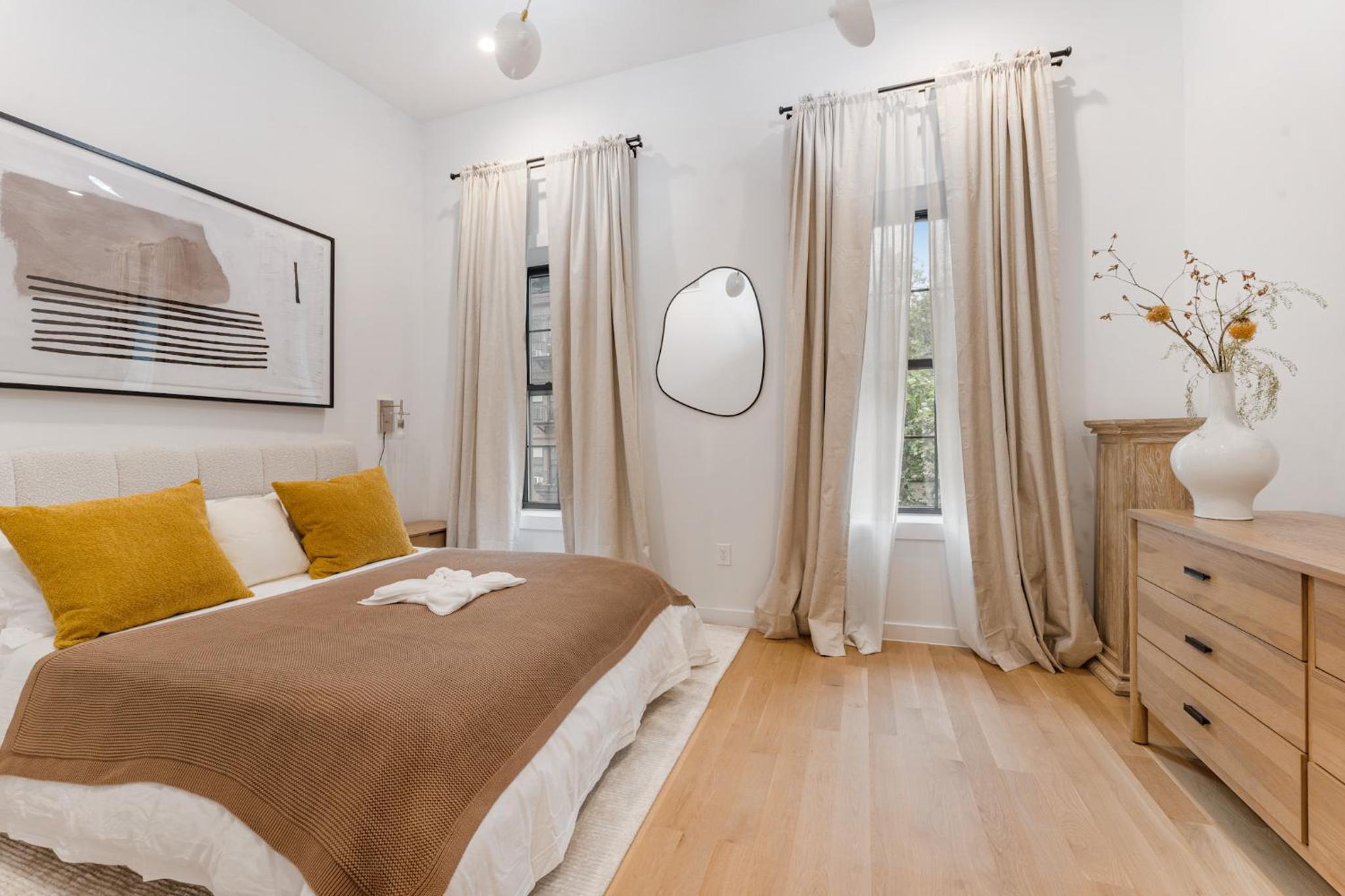 New York City Vacations - Luxurious Harlem Home with Modern Amenities, Outdoor Patio! - Property Image 43