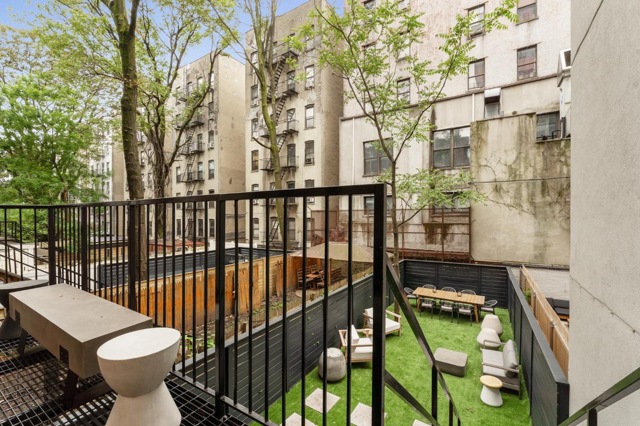 New York City Vacations - Luxurious Harlem Home with Modern Amenities, Outdoor Patio! - Property Image 21