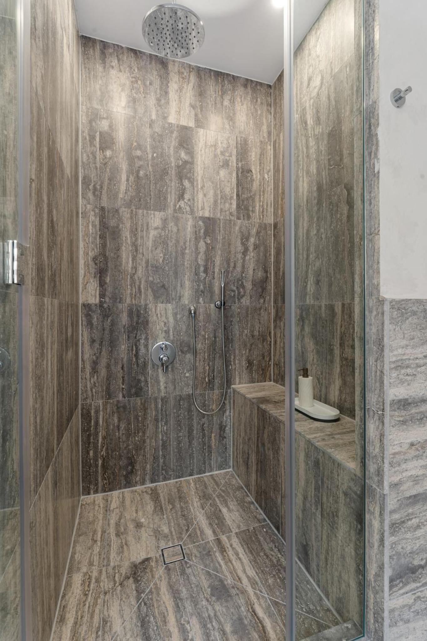 New York City Vacations - Luxurious Harlem Home with Modern Amenities, Outdoor Patio! - Property Image 61