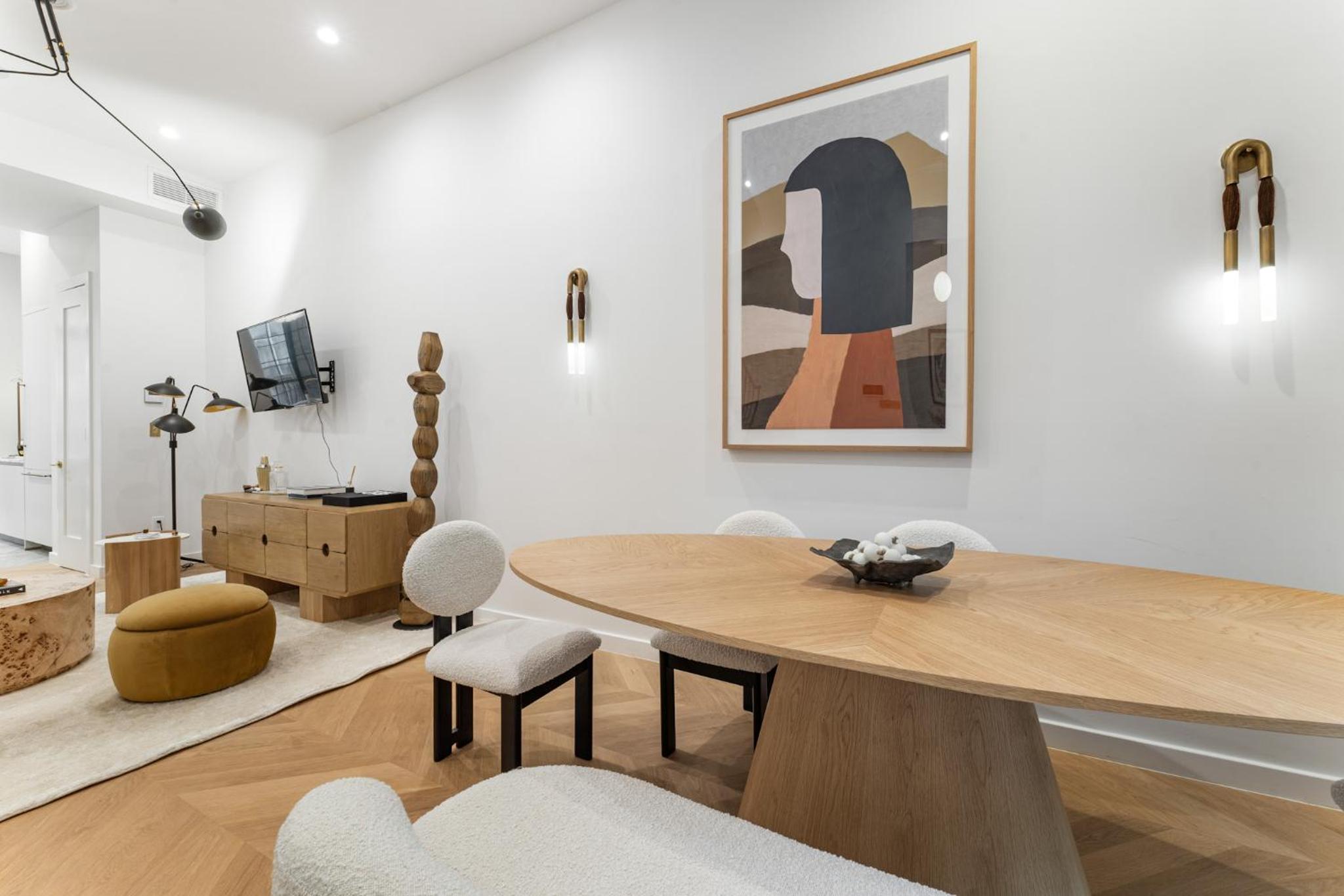New York City Vacations - Luxurious Harlem Home with Modern Amenities, Outdoor Patio! - Property Image 17